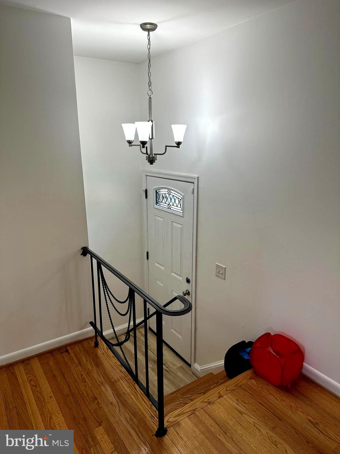 CRESTVIEW MANOR - Residential Lease