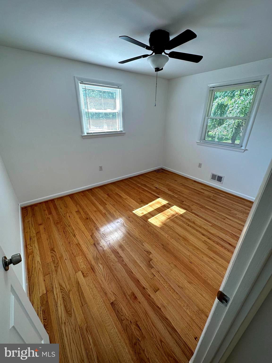 CRESTVIEW MANOR - Residential Lease