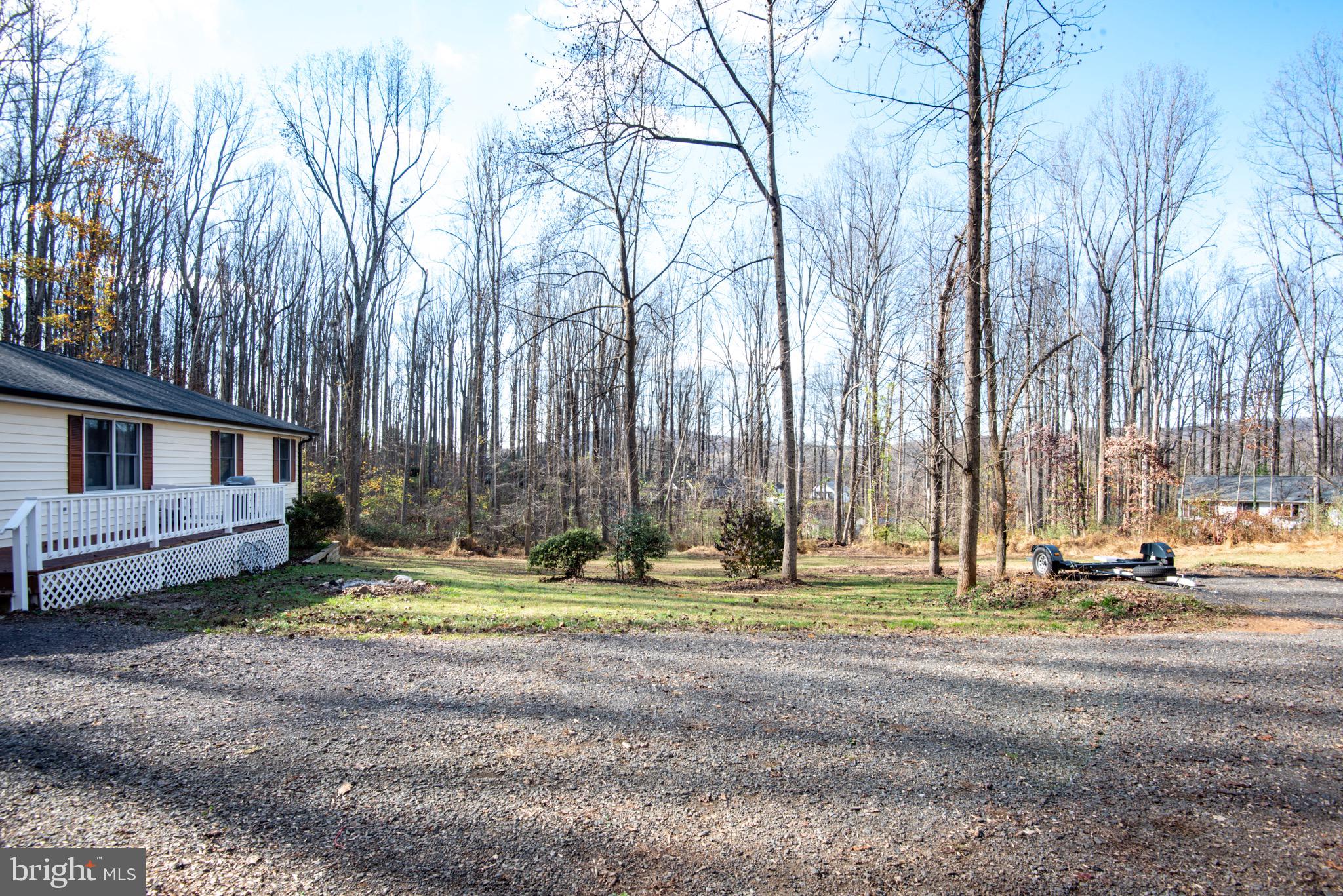 CARLETAN'S WOODS - Residential Lease