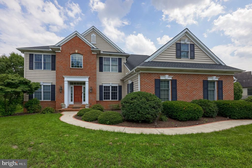 Photo of 2098 Mallard Drive, LANCASTER, PA 17601 (MLS # PALA2075896)