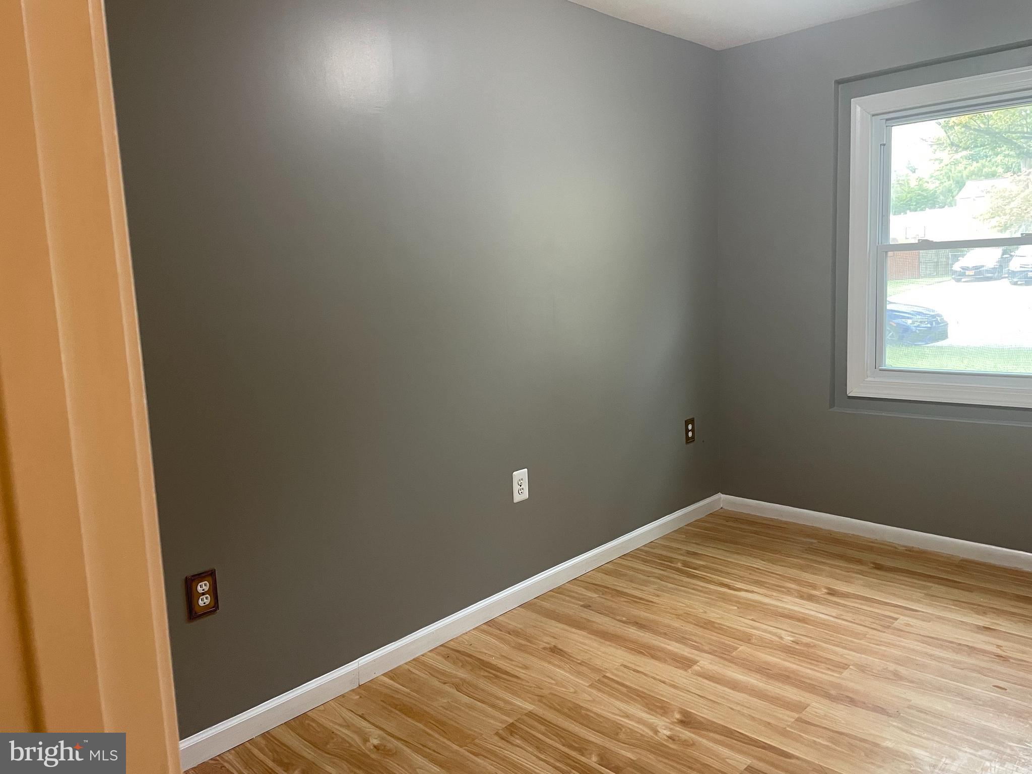 NEW ORCHARD ESTATES - Residential Lease