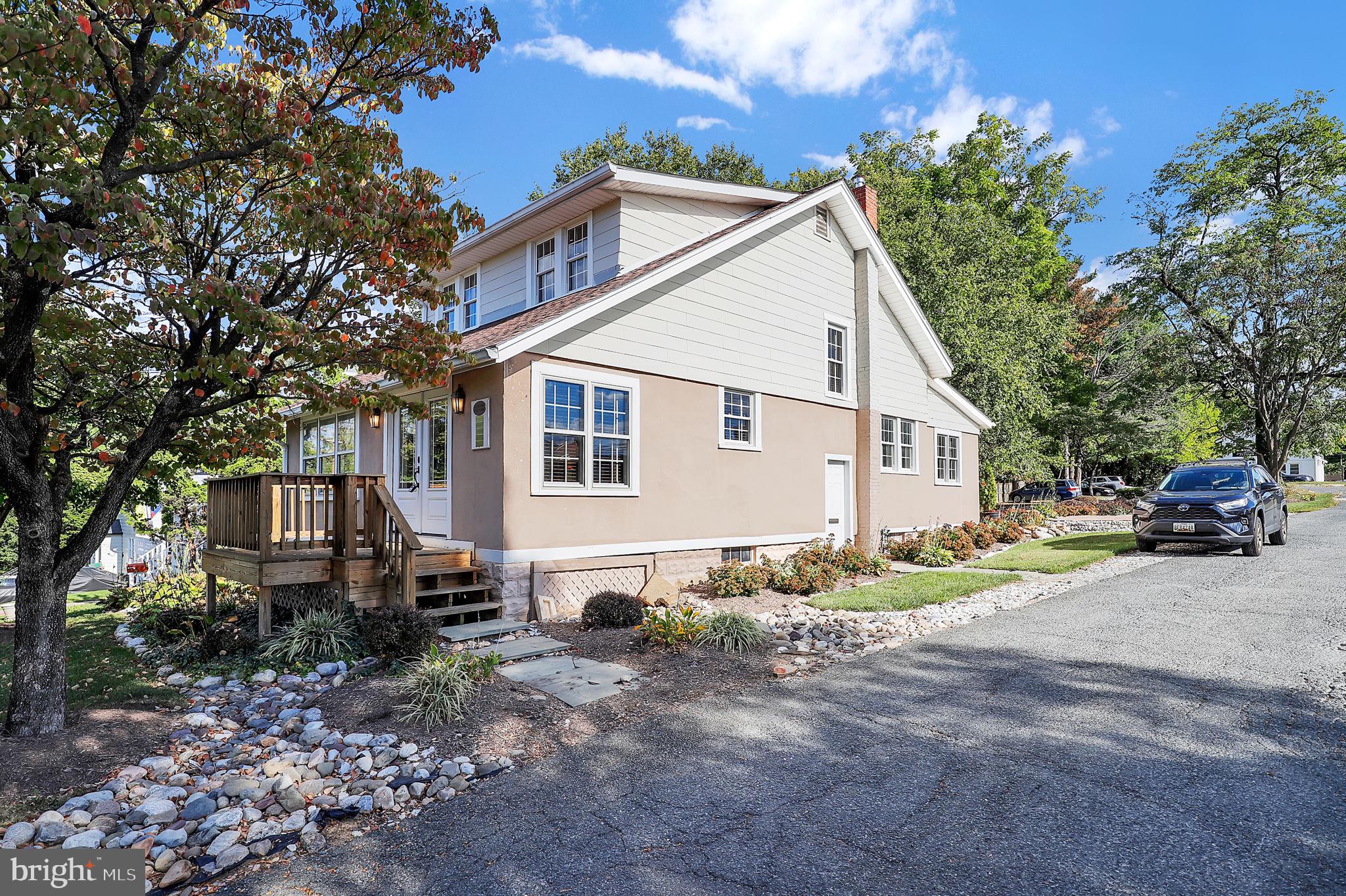 REALTY PARK - Commercial Sale