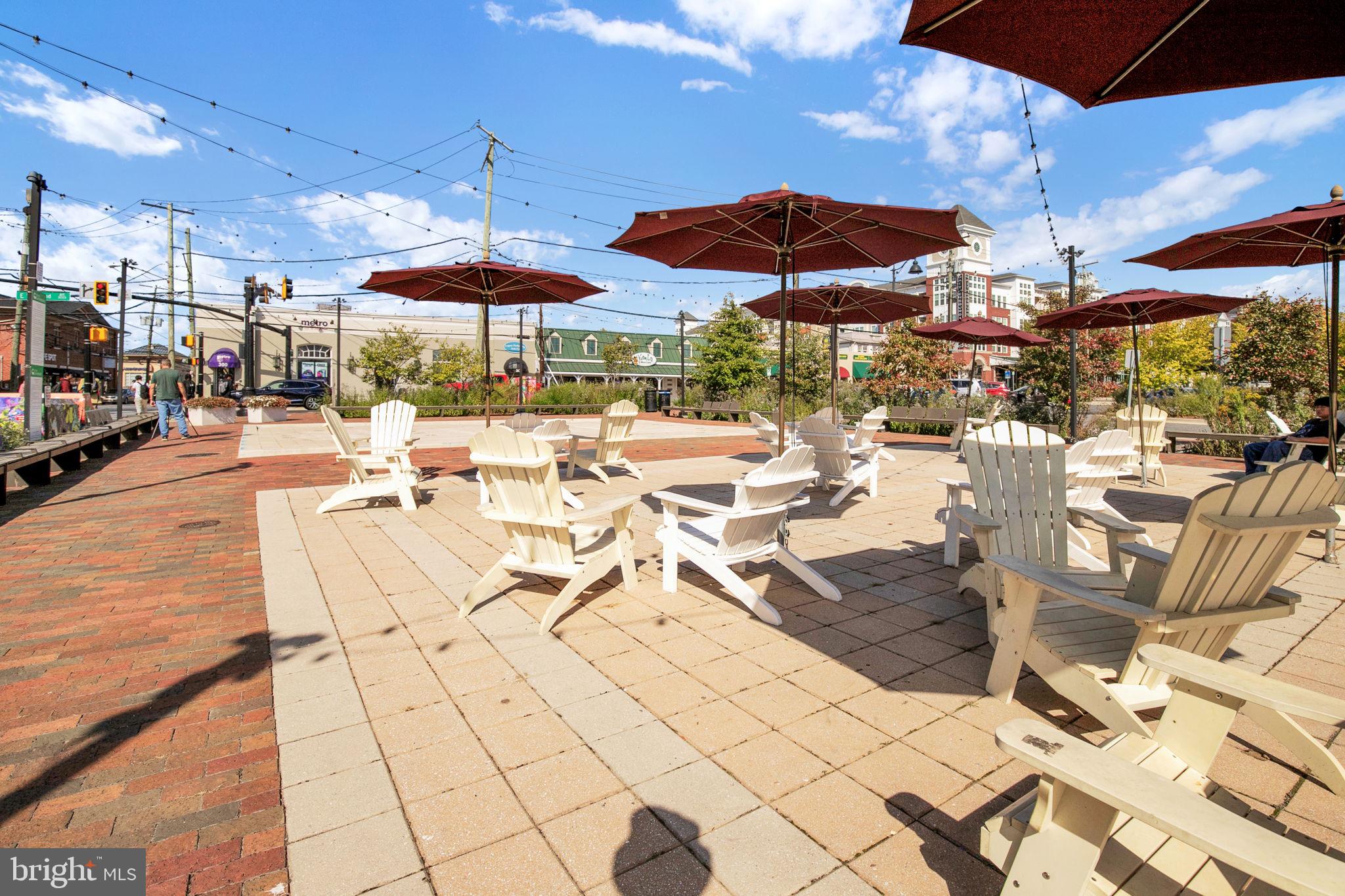 REALTY PARK - Commercial Sale