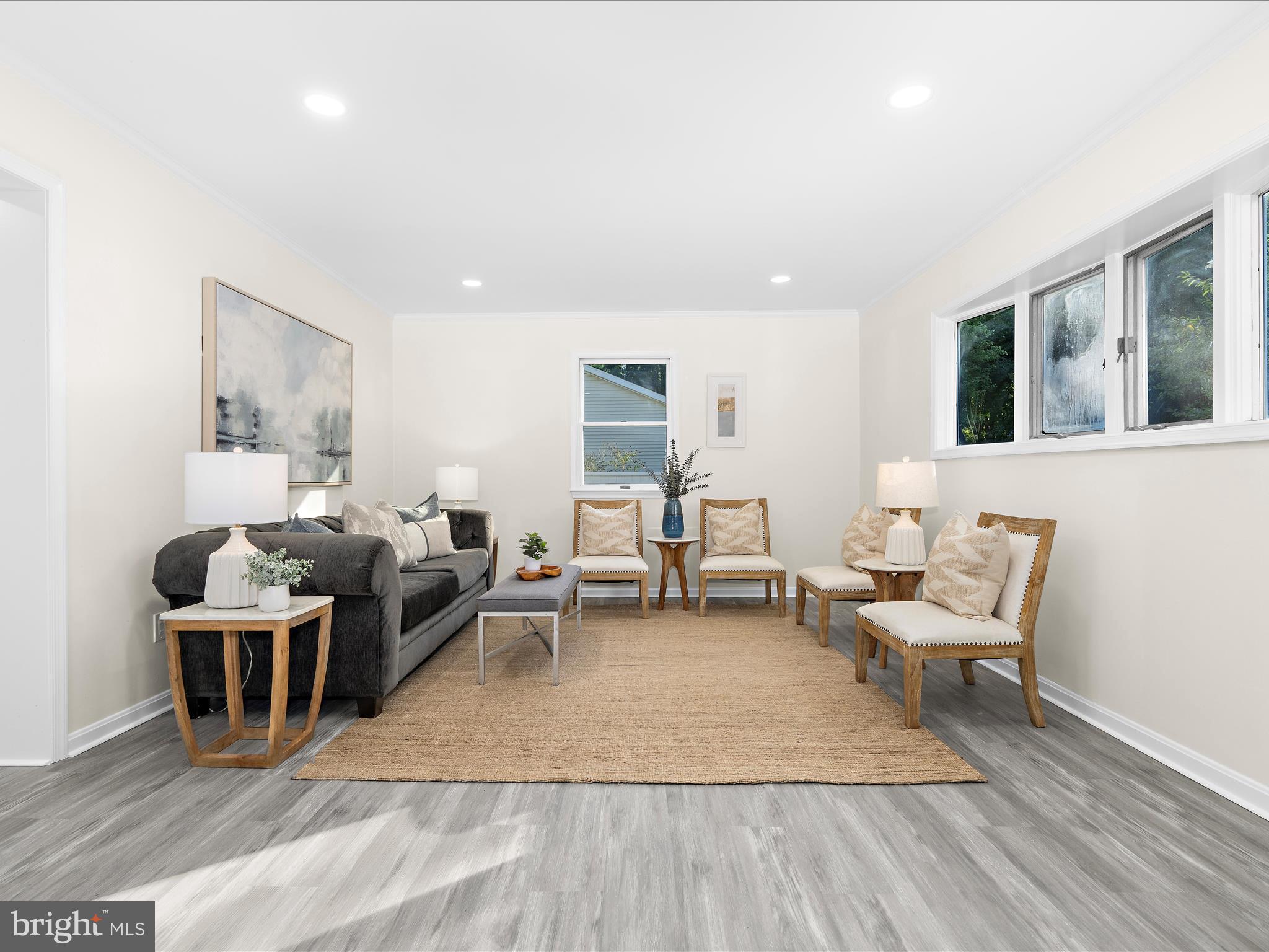 BENTON'S COCKEY LANE - Residential