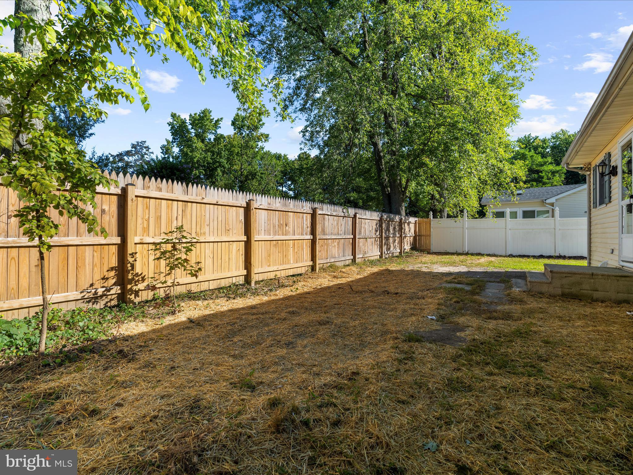 BENTON'S COCKEY LANE - Residential