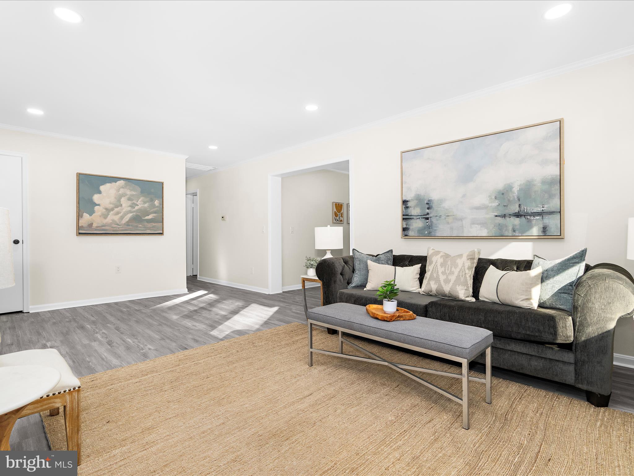 BENTON'S COCKEY LANE - Residential