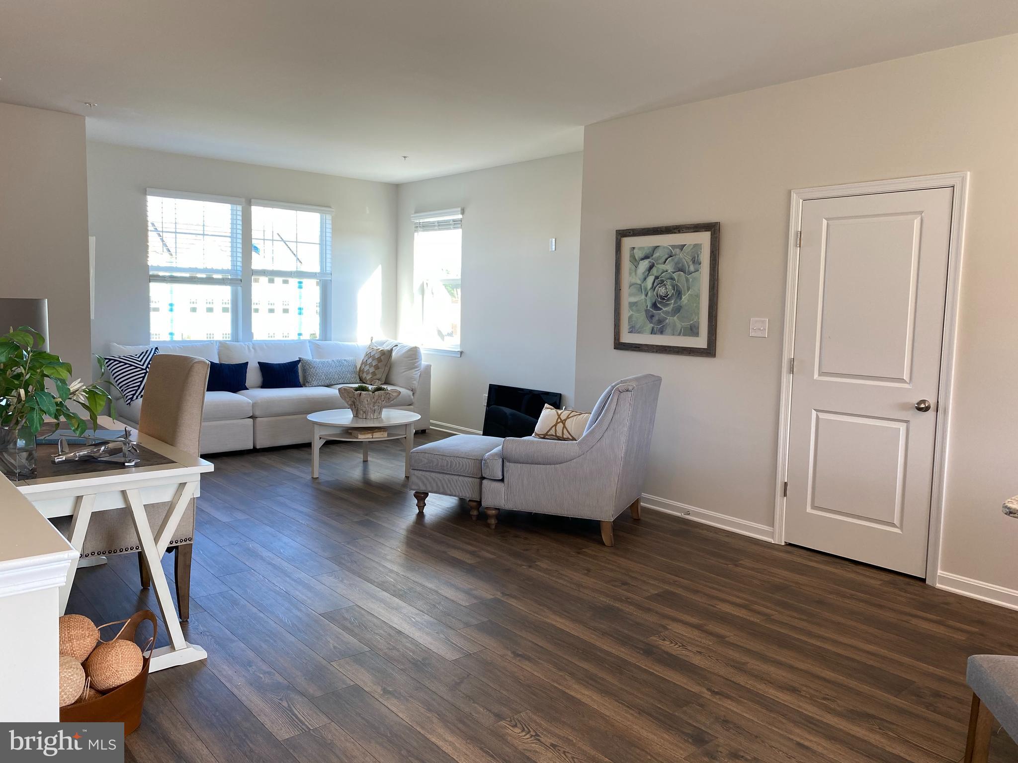 WOODMORE OVERLOOK - Residential