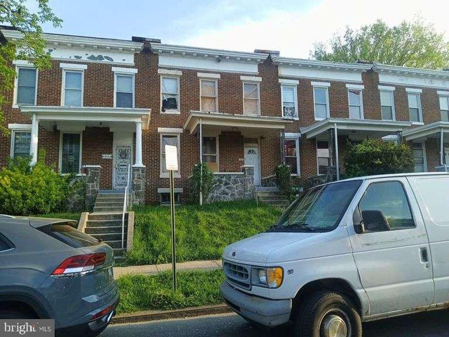 ONLINE AUCTION: This auction takes place on the Ashland Auction Group website bidding platform. Bidding begins 4/30/2026 @ 10:00 AM. Bidding ends 5/4/2026 @ 11:10 AM. The list price is the suggested opening bid. Deposit: $5,000.

This two-story porch front townhouse is located in the Coldstream Homestead Montebello neighborhood of Baltimore City. Residents can enjoy the nearby attractions and facilities such as the Baltimore City College, Lake Montebello, and Clifton Park. The property has unknown occupancy. The area has easy access to the major traffic artery, The Alameda, making commuting and city access seamless.