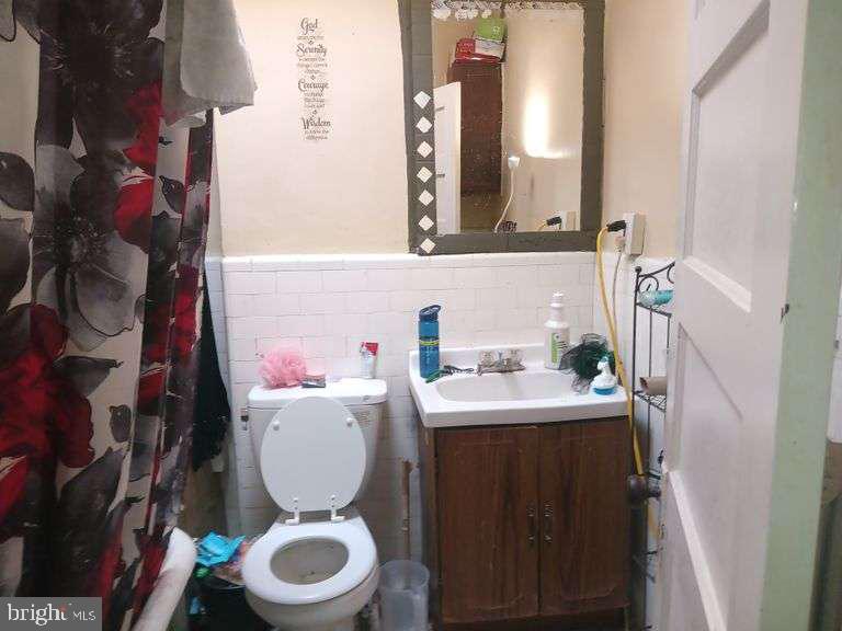 COLDSTREAM HOMESTEAD MONTEBELLO HISTORIC DISTRICT - Residential