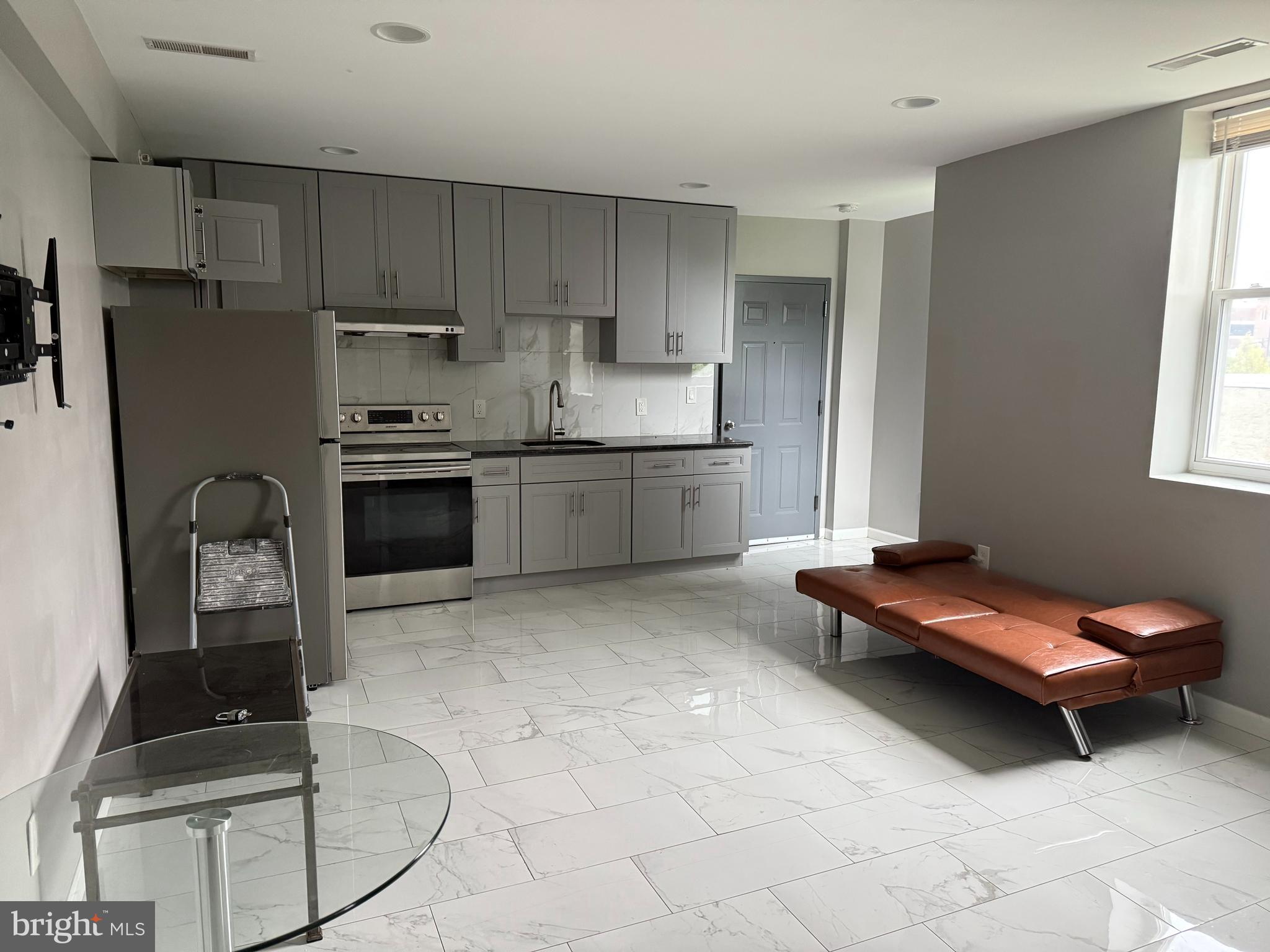 SHARSWOOD - Residential Income