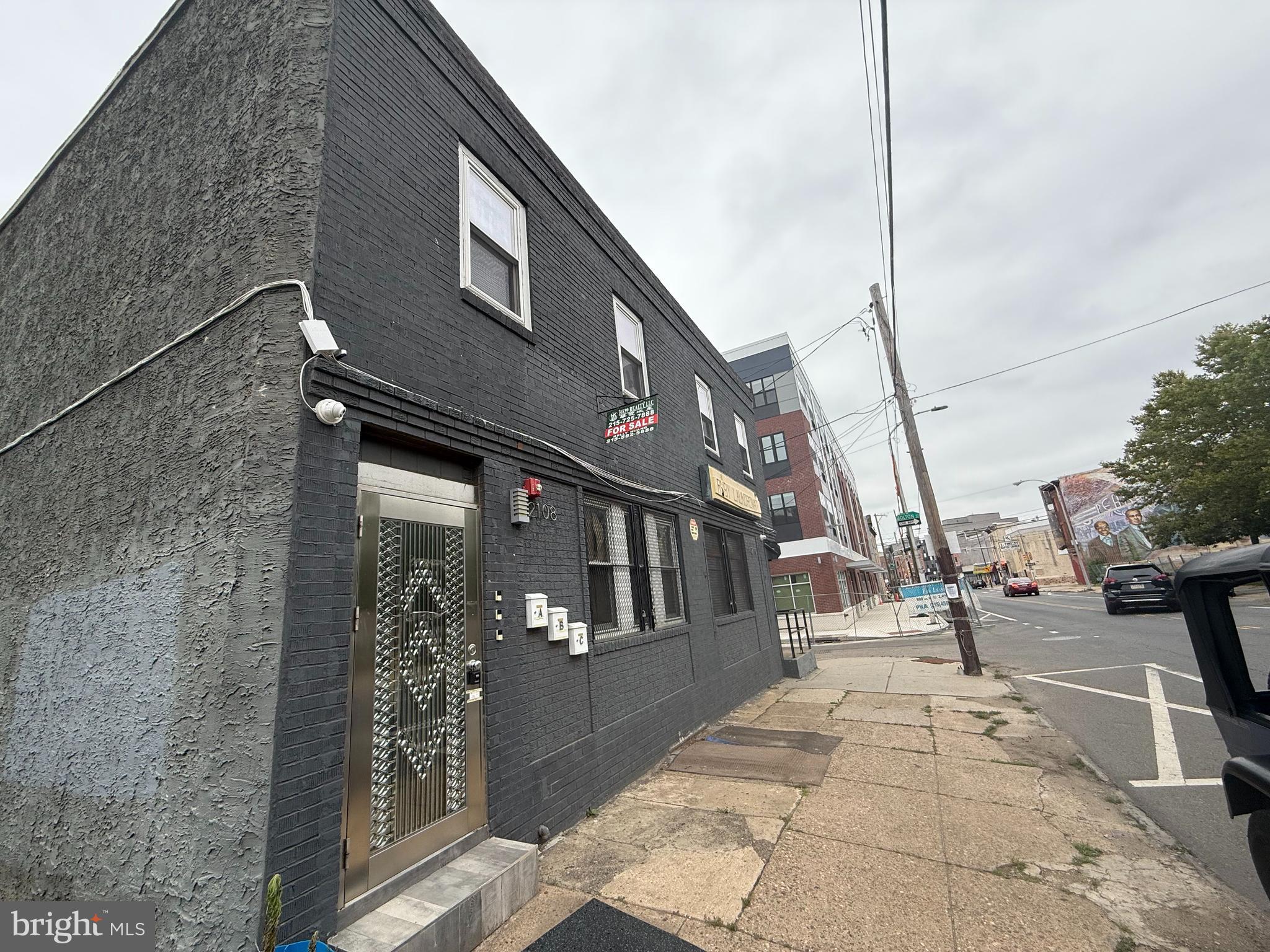 Great investment opportunity to own this desirable Corner Mix Use Building with over 3,000 sq ft of mixed-use space. Property is bank owned, being Sold 'AS-IS' , where-Is condition. The first floor is a store front commercial space that is currently being used by the commercial tenant as a food truck catering storage facility. The second floor features a total of 3 apartments. Two-3 bedrooms apartments & a One-2 Bedrooms apartment. All 3 units are fully renovated, open-concept modern kitchen w/spacious living/dining area, generous bedrooms, beautiful tile floors & recess lighting. Currently all apartment units are vacant. Property is conveniently located near public transportation, grocery stores, the Stephen Klein Wellness Center, and more… Don’t miss out on this great investment opportunity!
