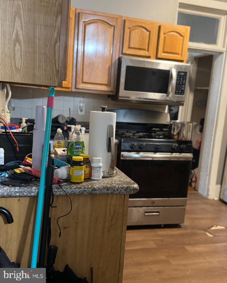 POWELTON VILLAGE - Residential