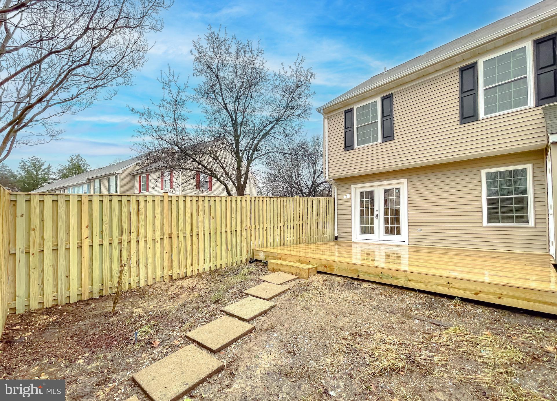 HAMPSHIRE - Residential