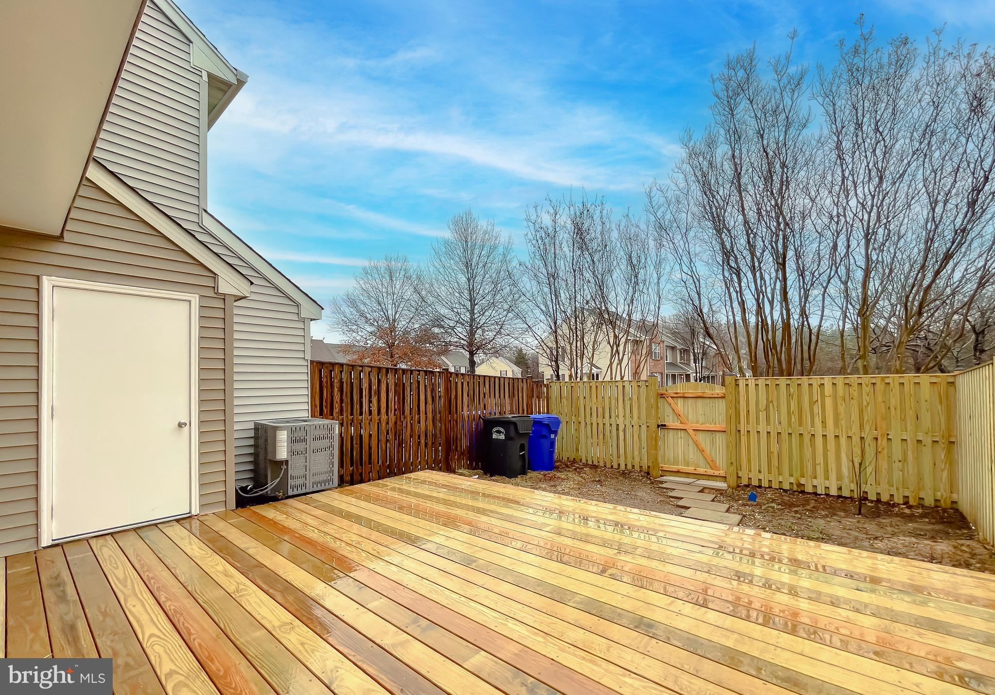 HAMPSHIRE - Residential