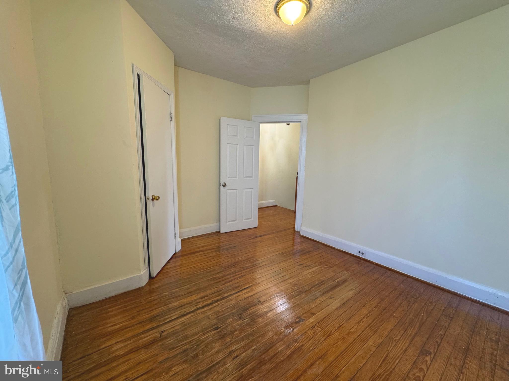 BELAIR-EDISON - Residential Lease