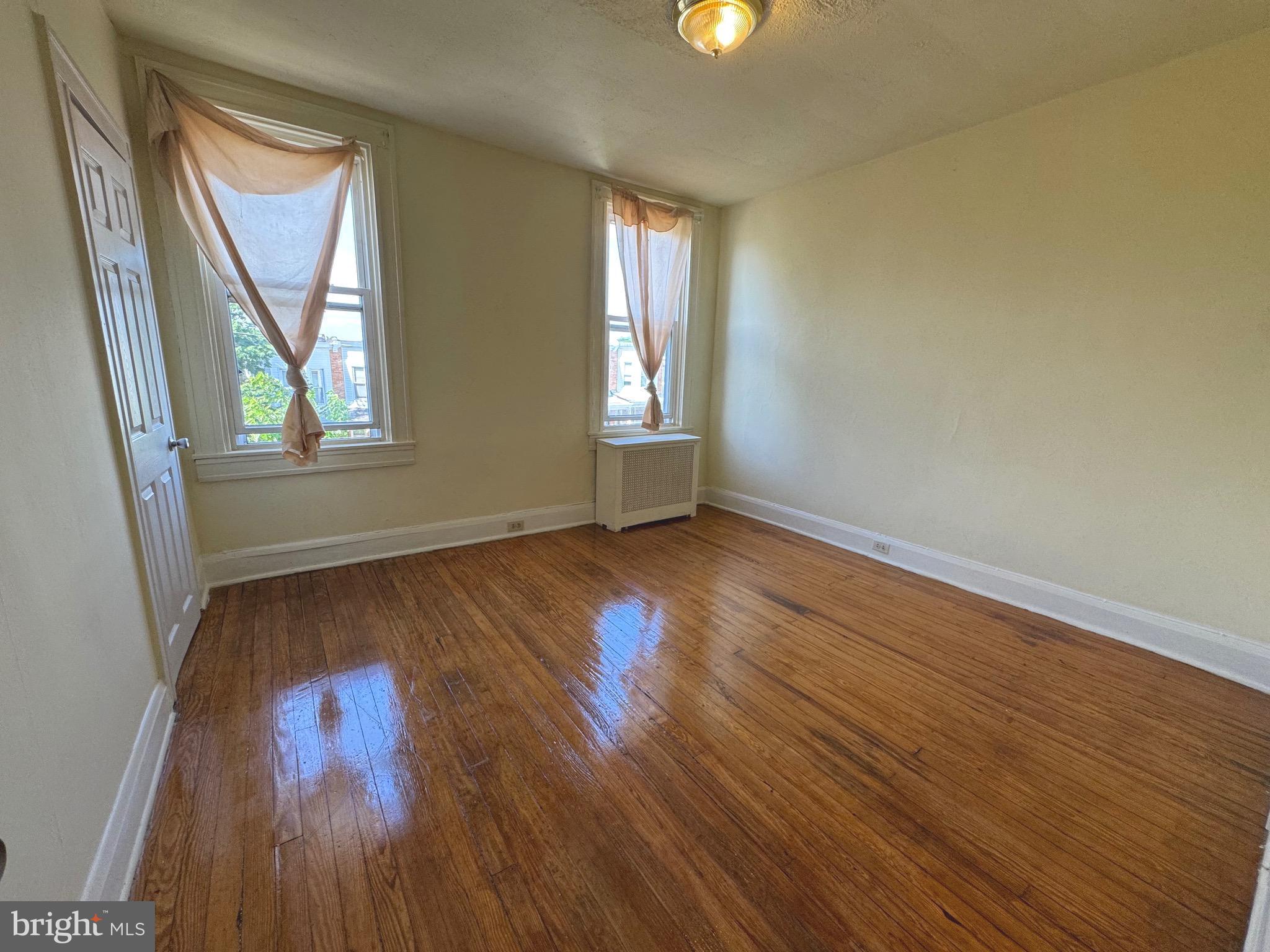 BELAIR-EDISON - Residential Lease