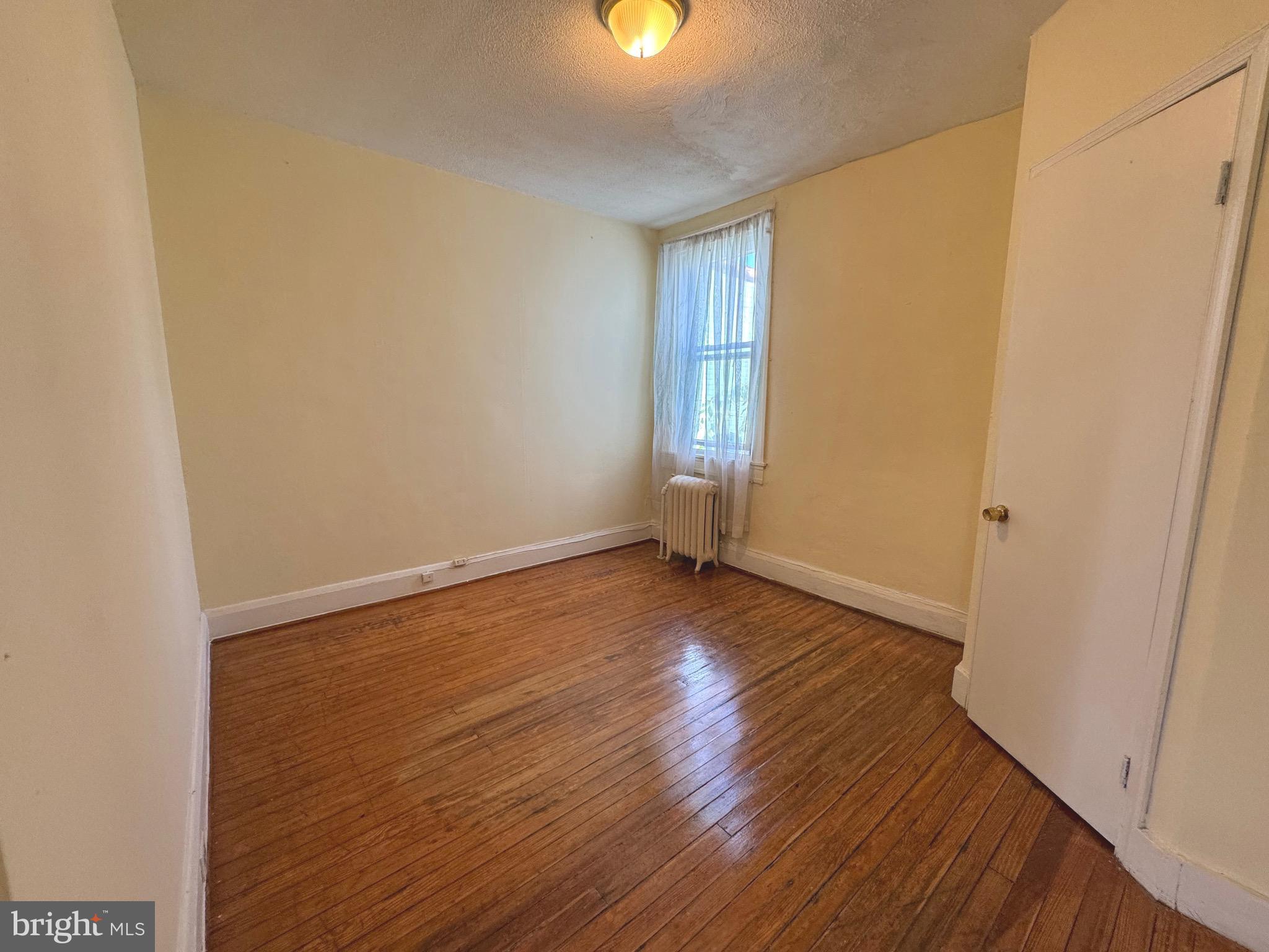 BELAIR-EDISON - Residential Lease