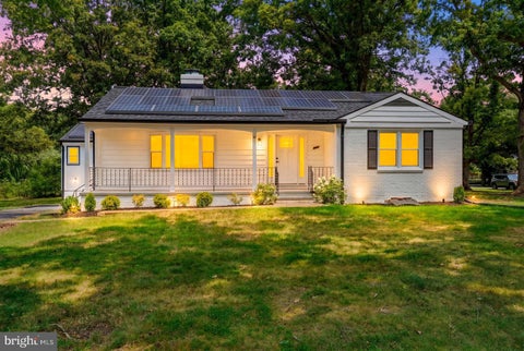 Homes For Sale - 2608 Holly Drive<br/> FORT WASHINGTON, MD 20744