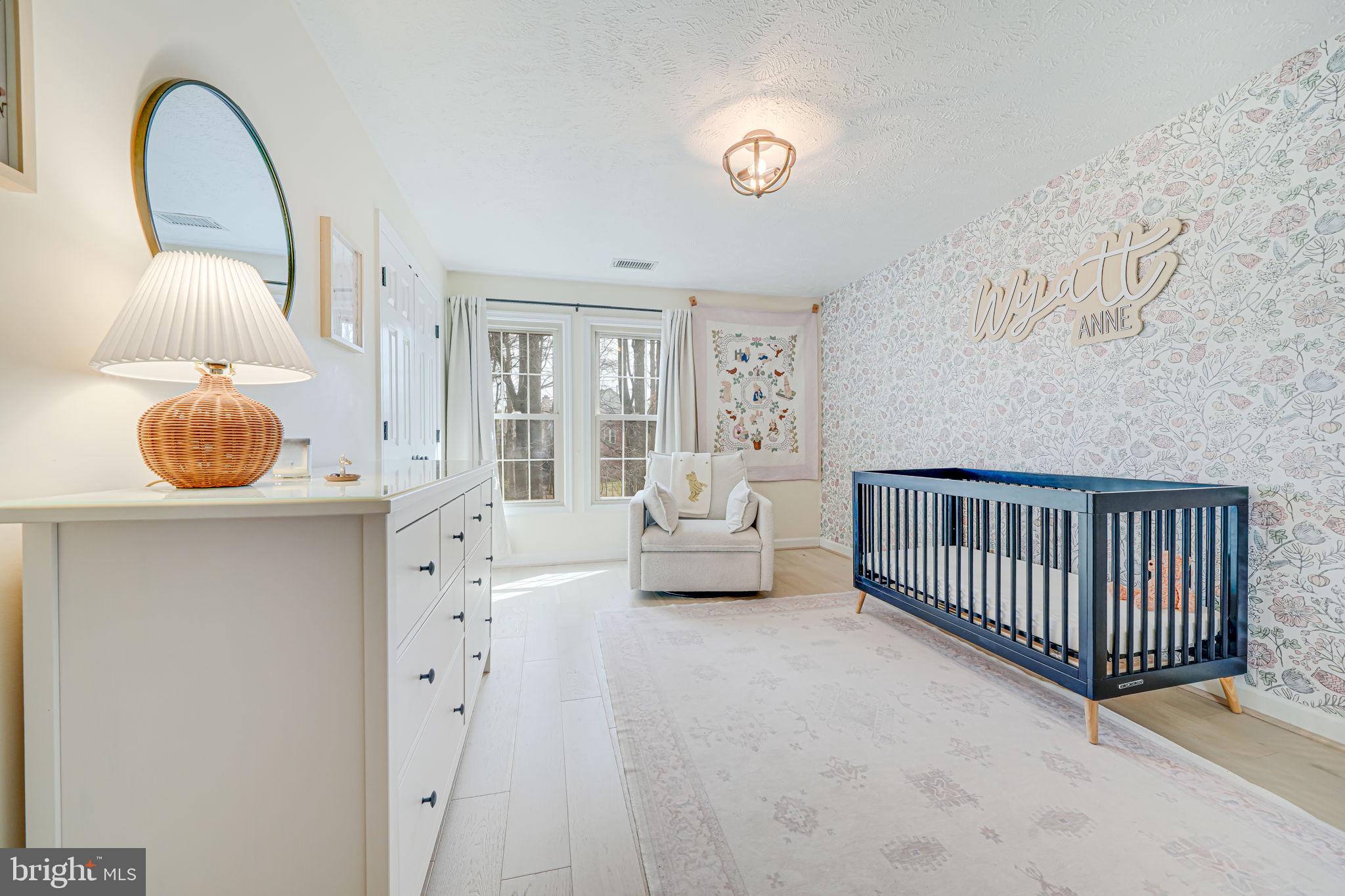 OXFORD HOUSE - Residential