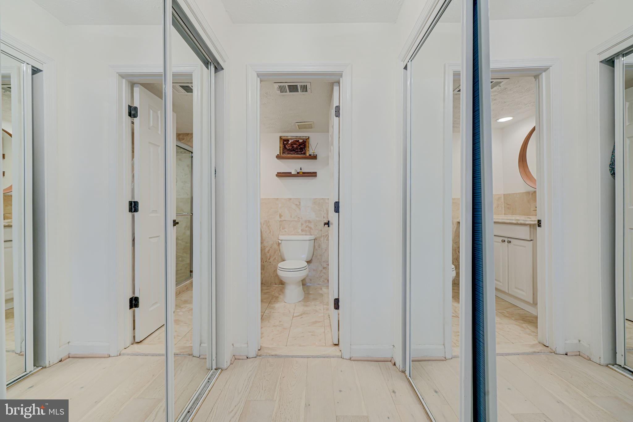 OXFORD HOUSE - Residential