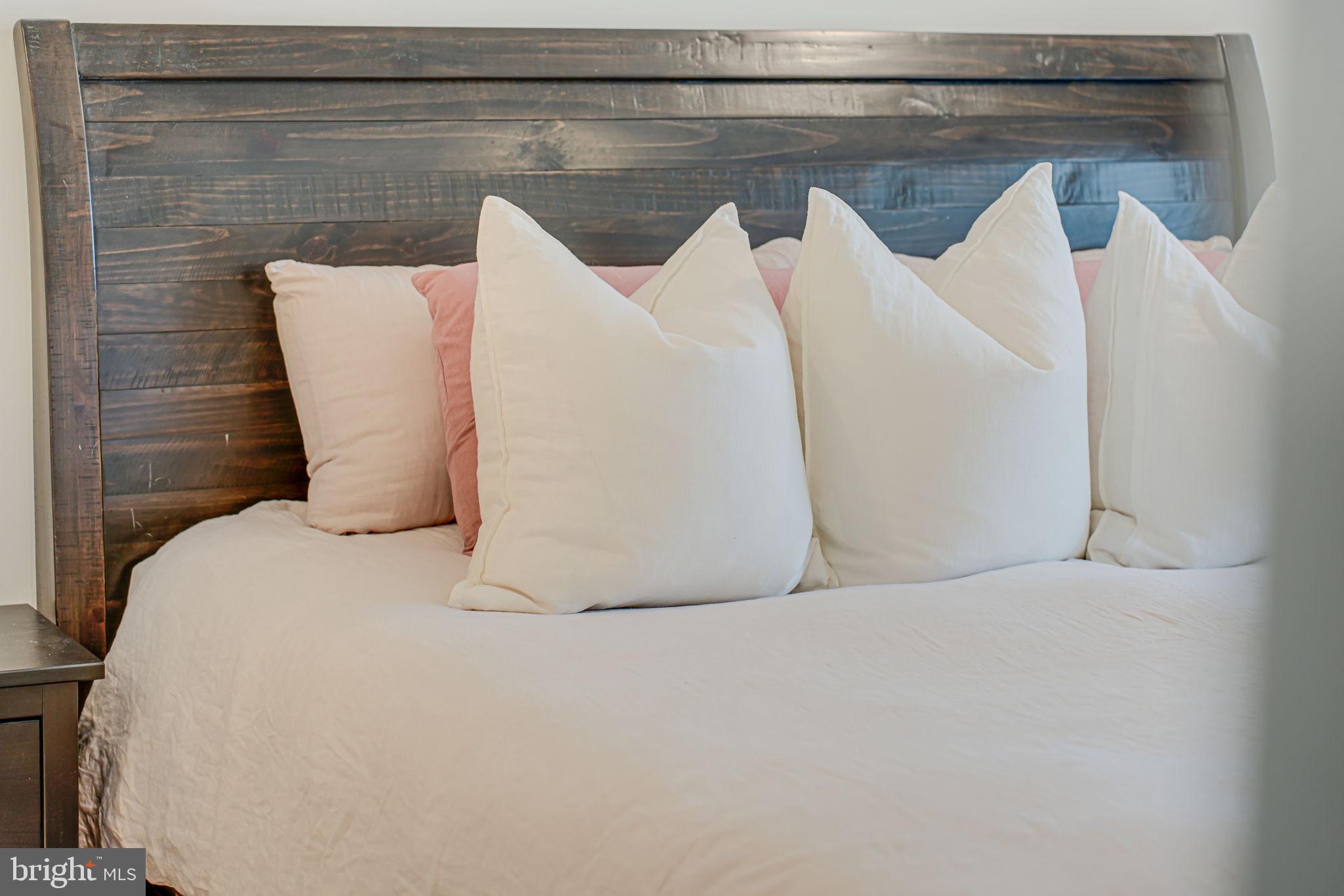 OXFORD HOUSE - Residential