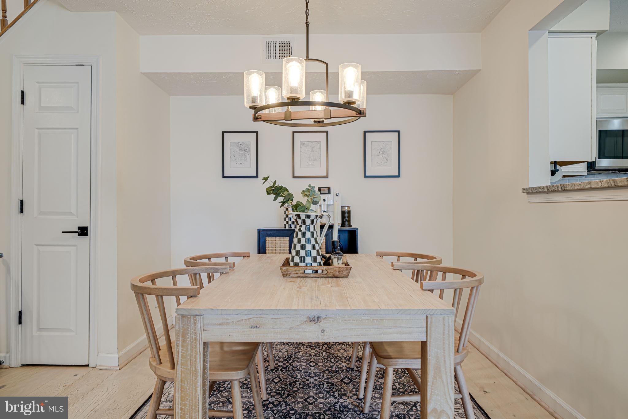 OXFORD HOUSE - Residential