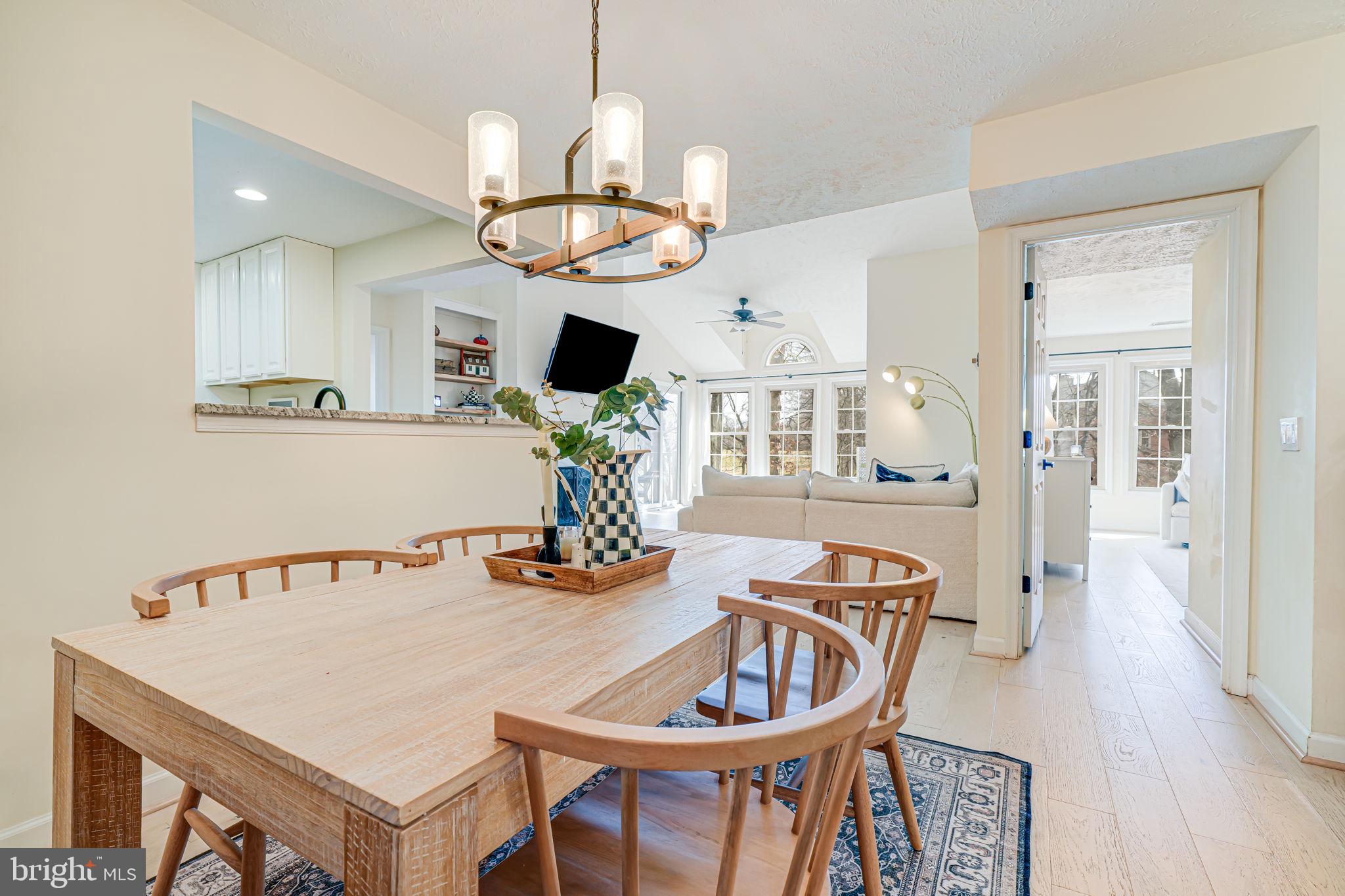 OXFORD HOUSE - Residential