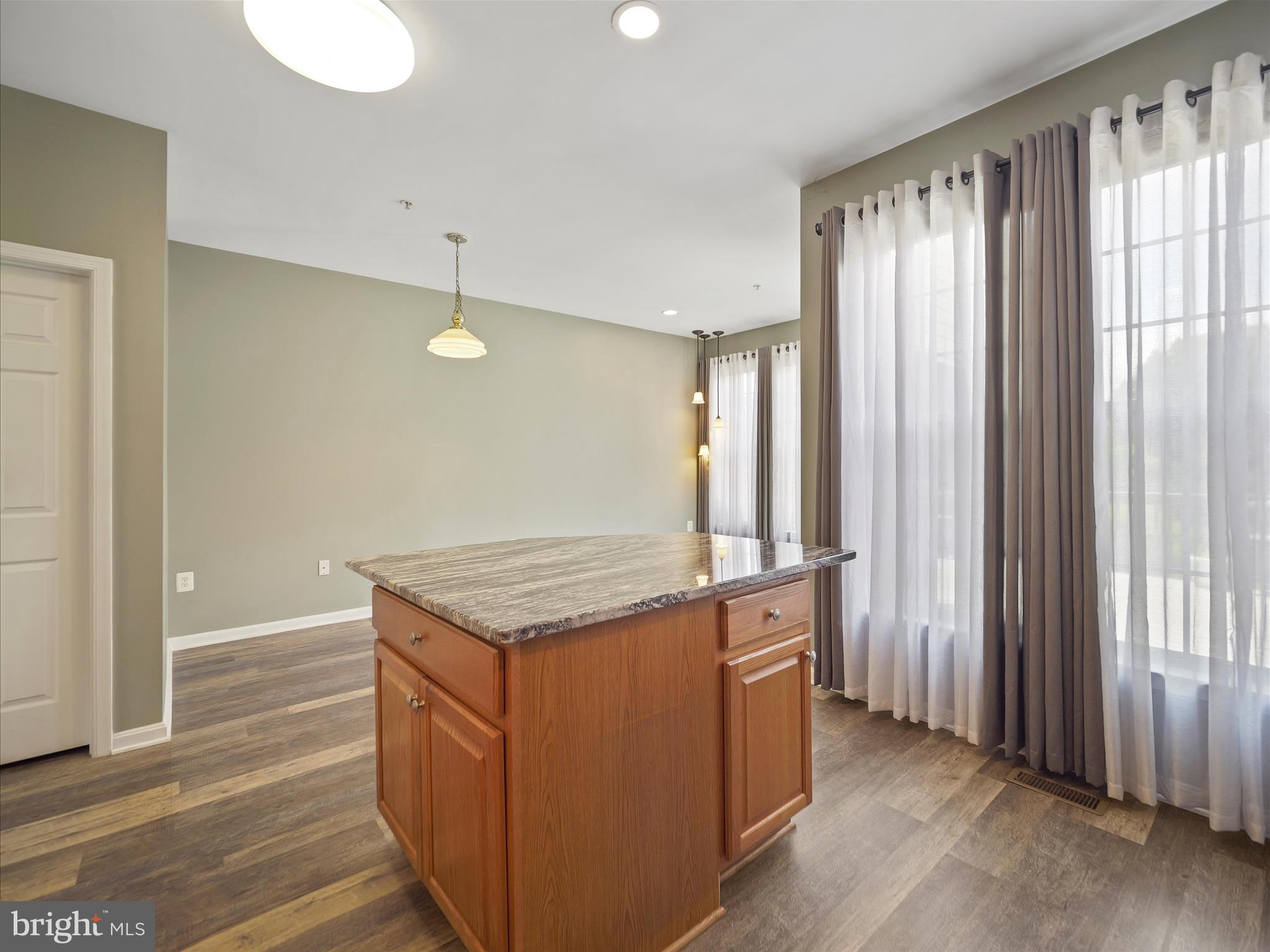 WHITTIER POND - Residential