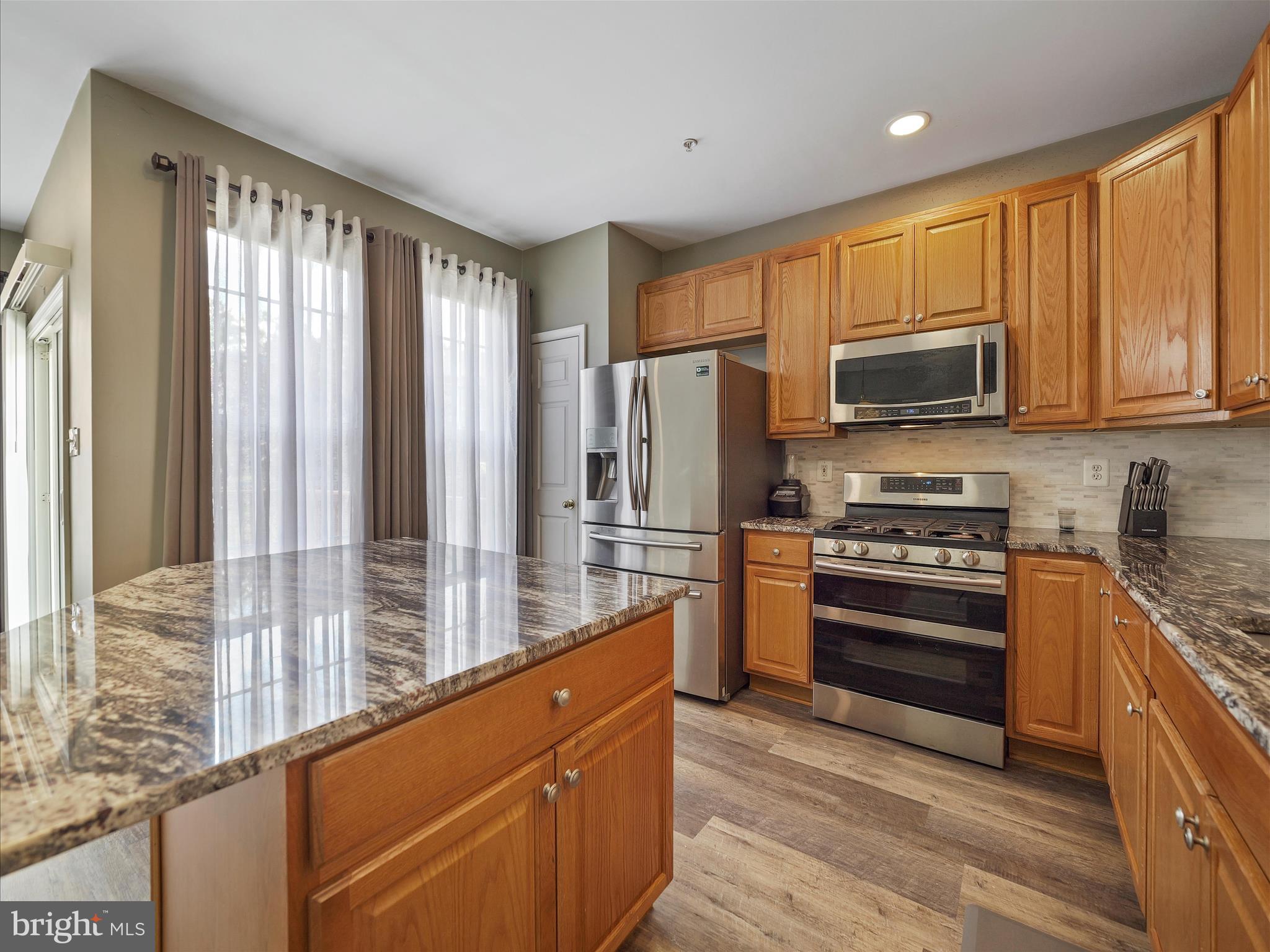 WHITTIER POND - Residential