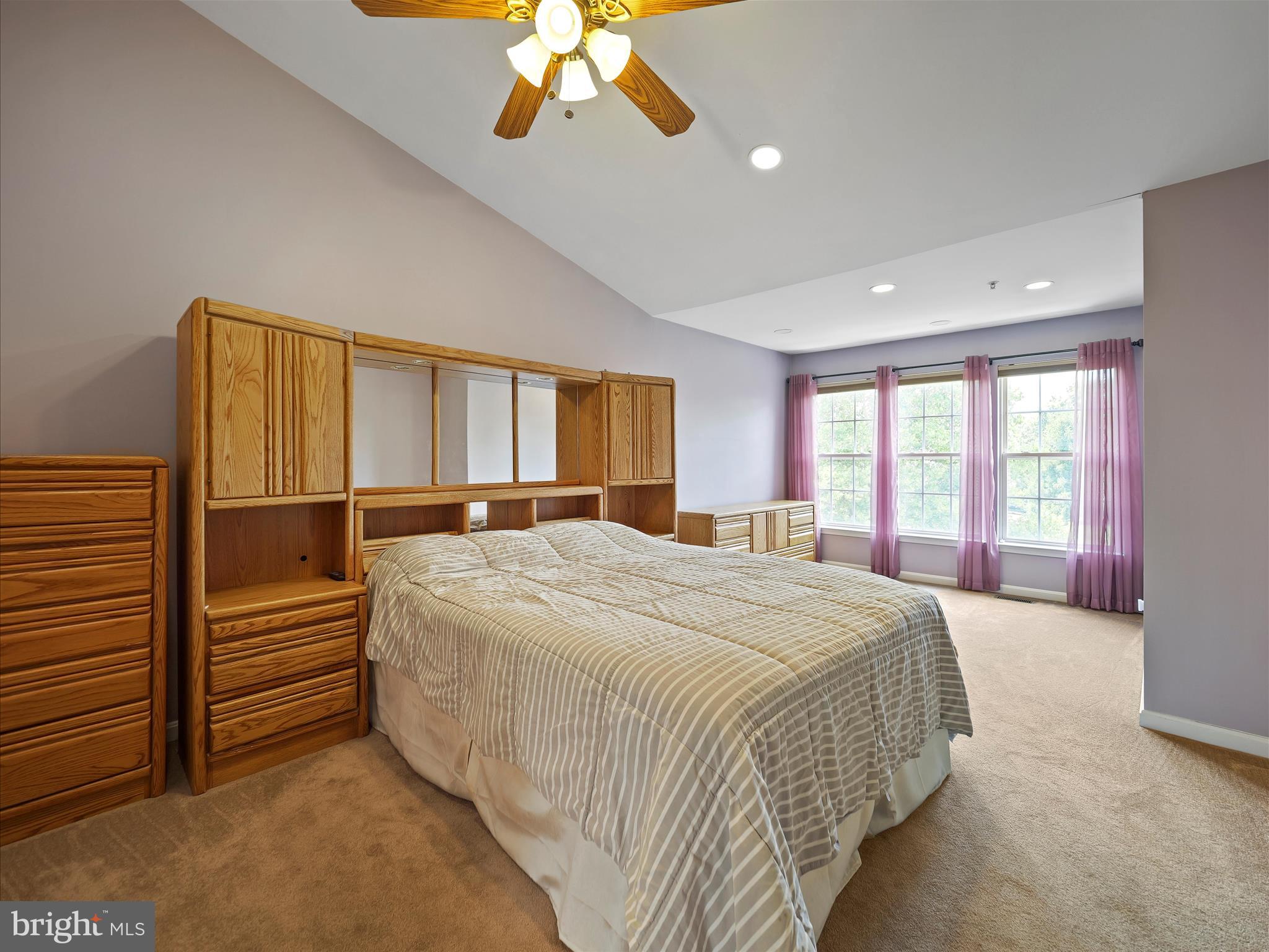 WHITTIER POND - Residential