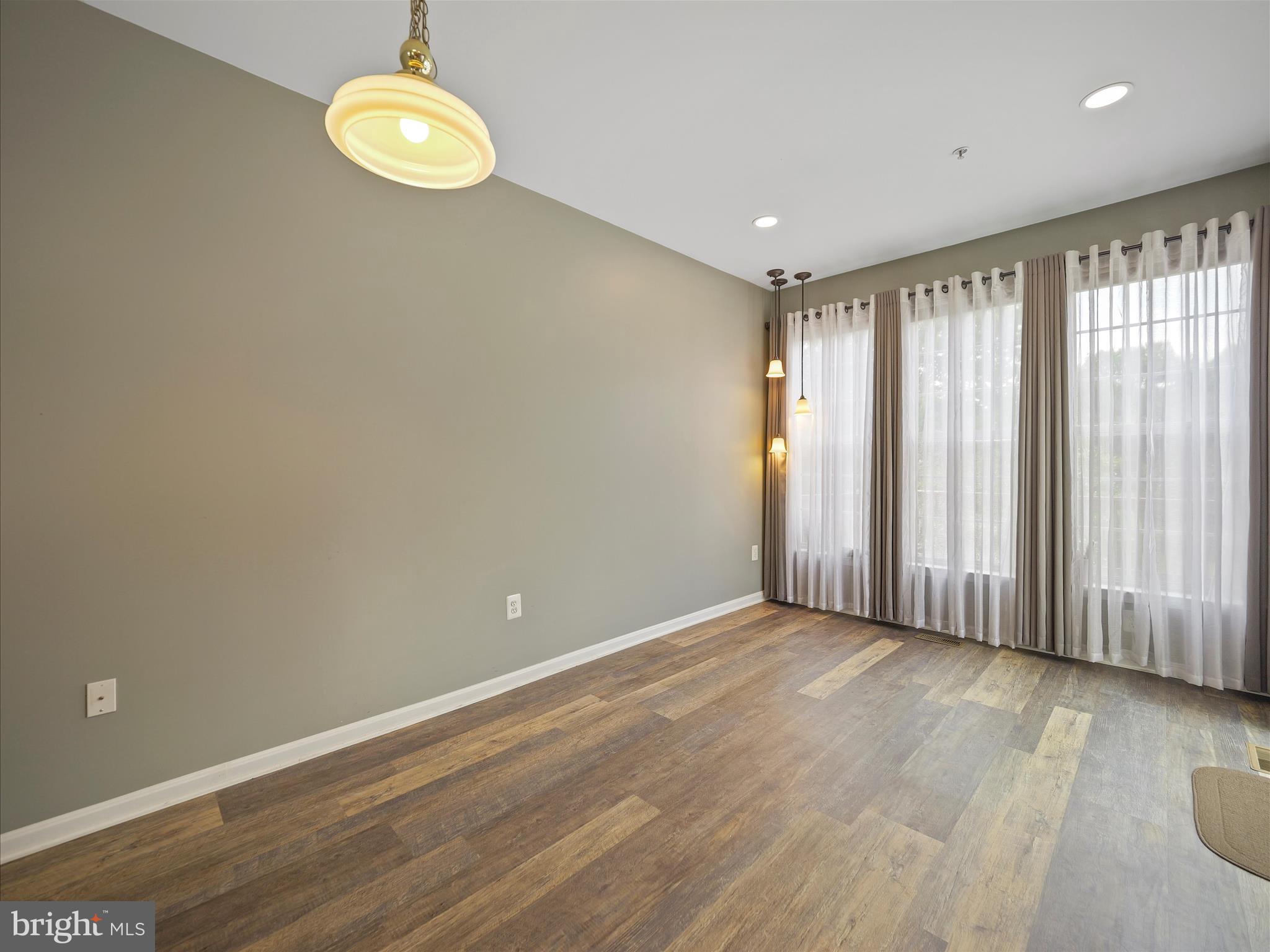 WHITTIER POND - Residential