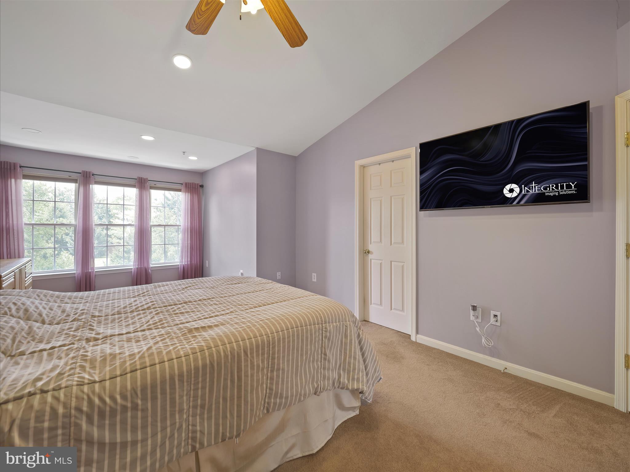 WHITTIER POND - Residential