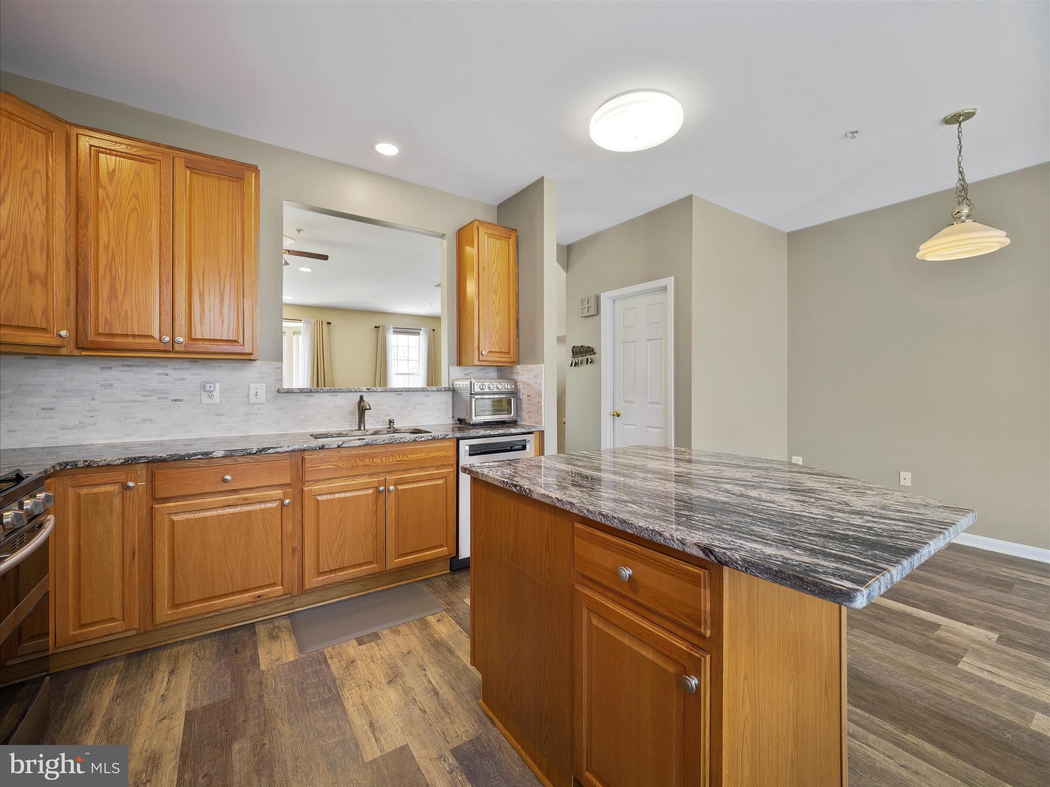 WHITTIER POND - Residential