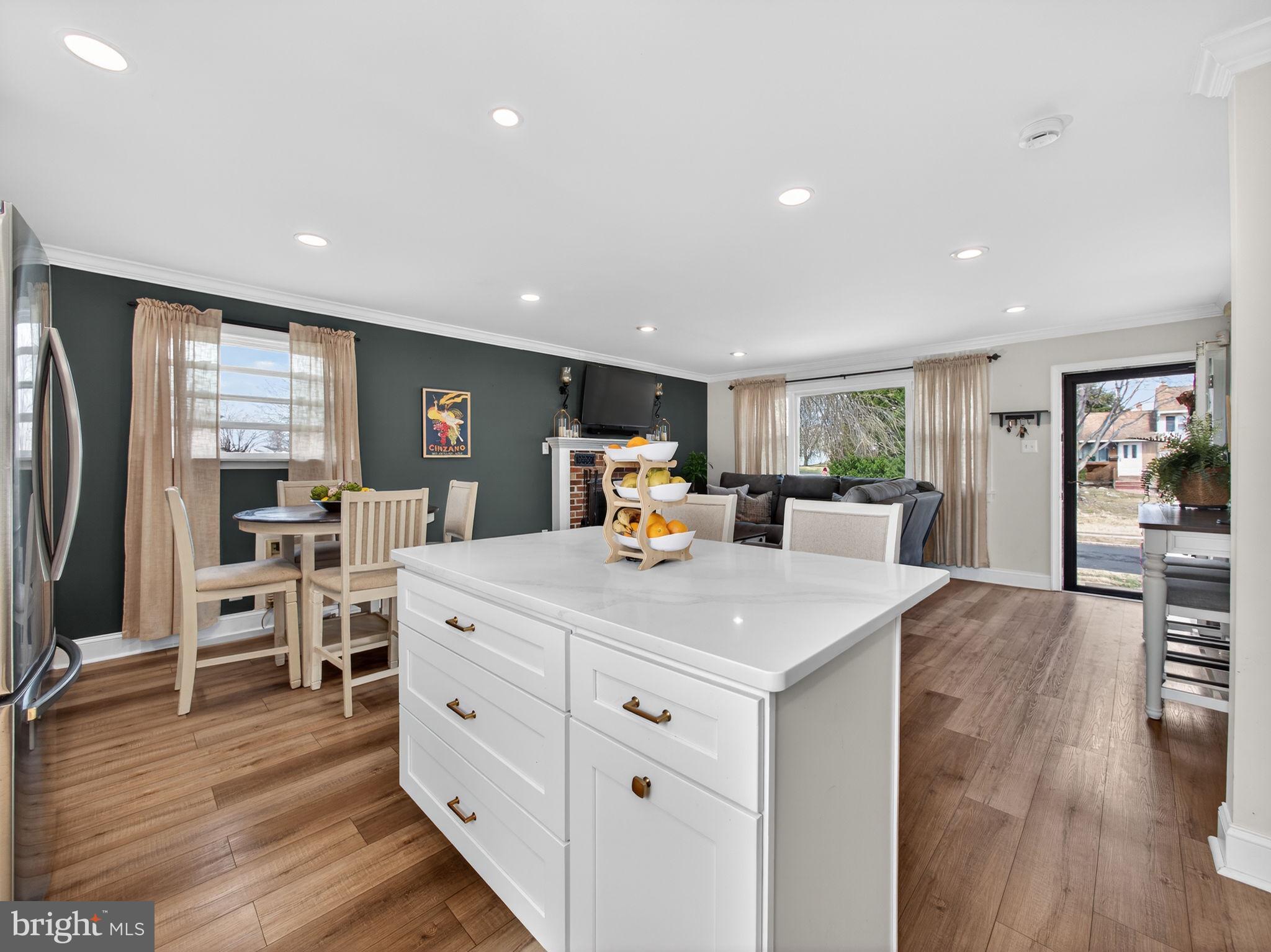 ROSEWOOD PARK - Residential