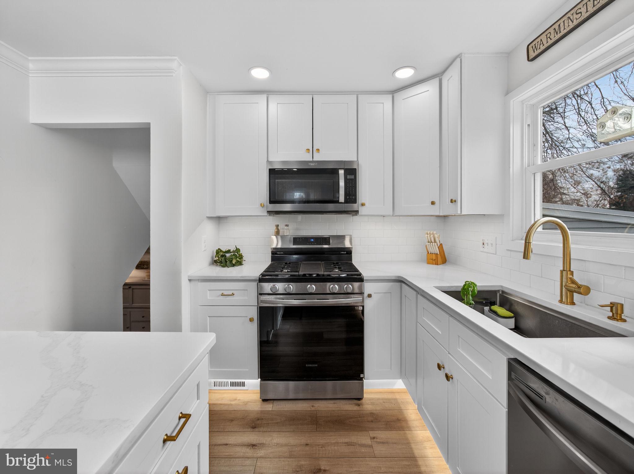 ROSEWOOD PARK - Residential