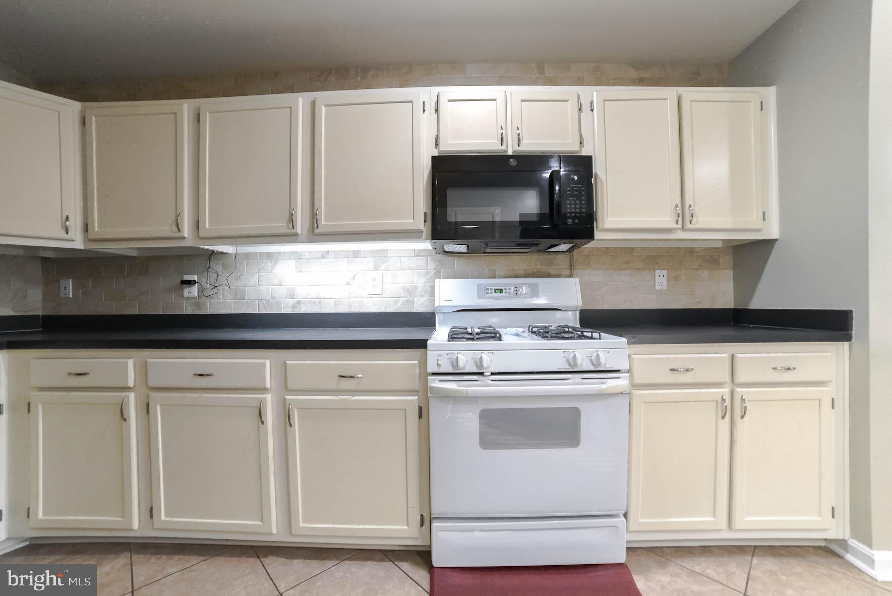 SOUTHERN PINES - Residential