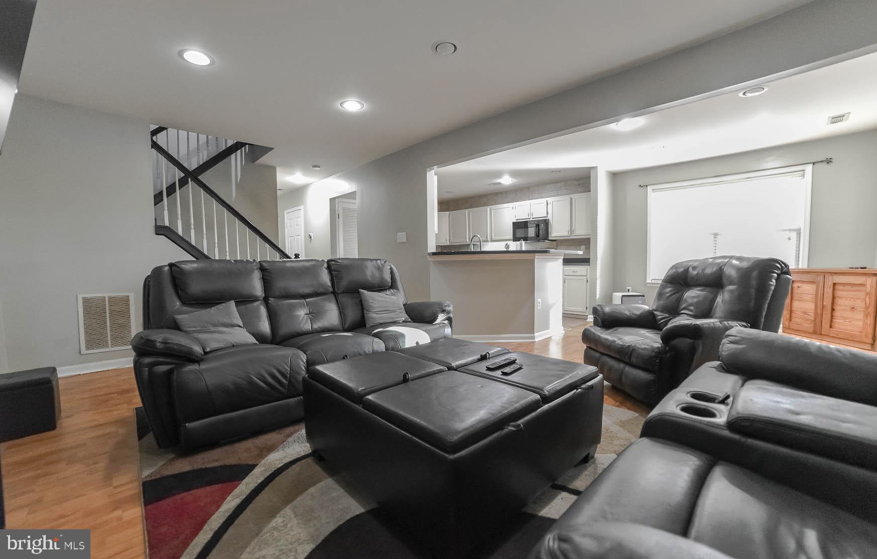 SOUTHERN PINES - Residential