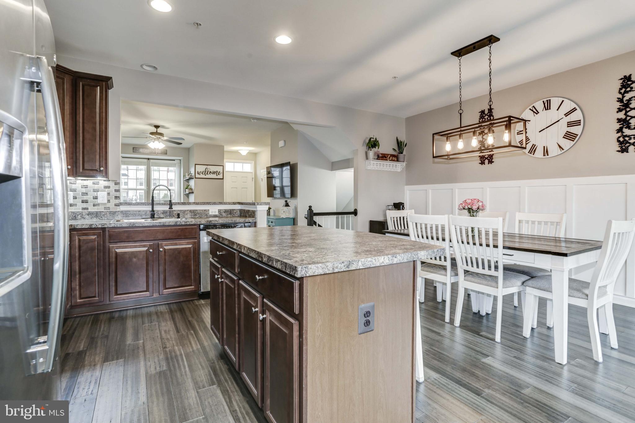 HOLLY RIDGE - Residential