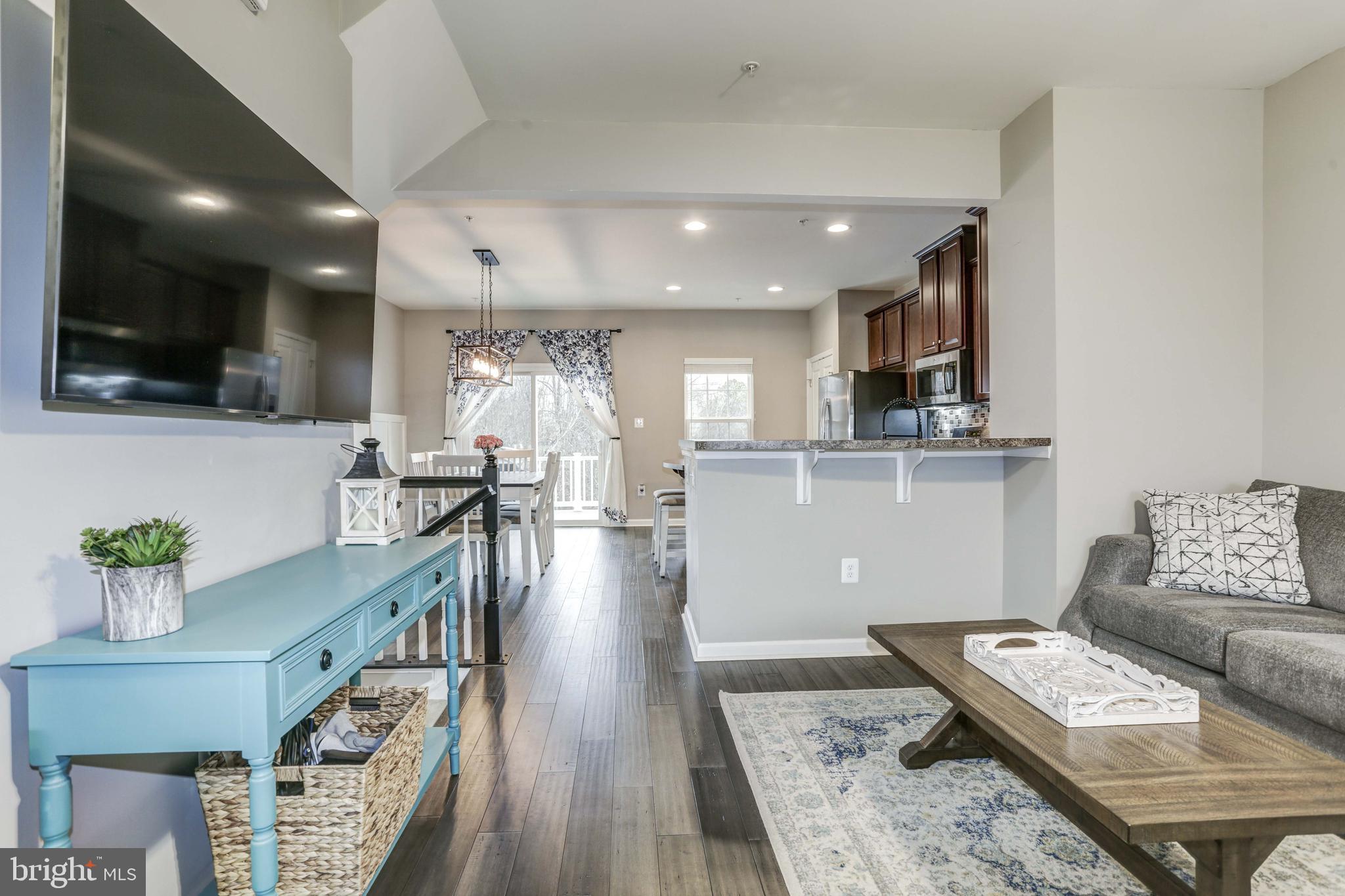 HOLLY RIDGE - Residential