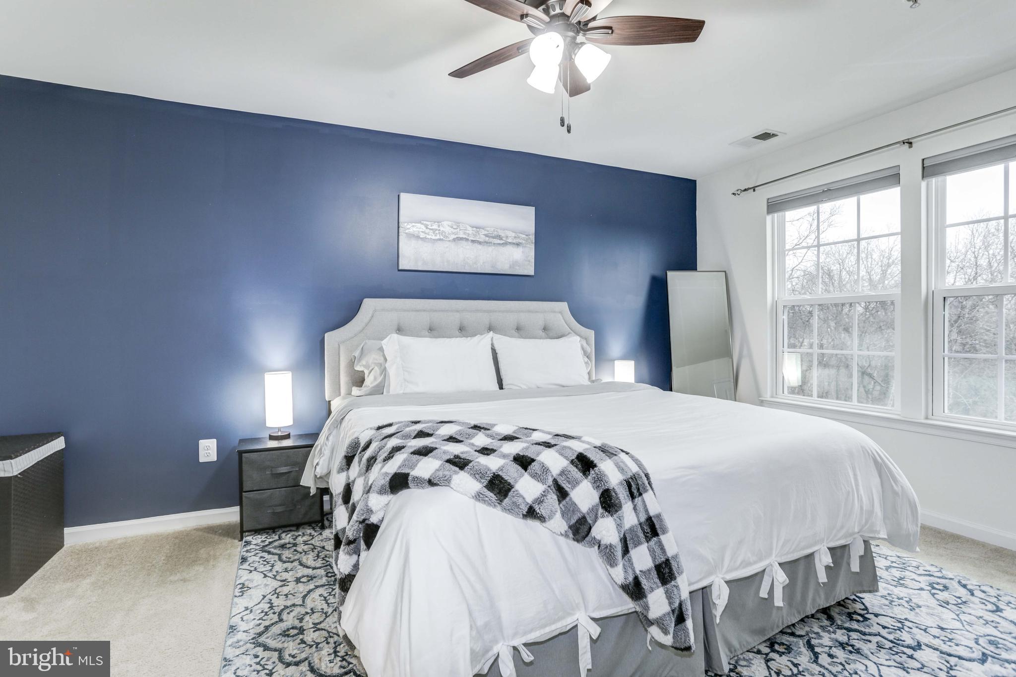 HOLLY RIDGE - Residential