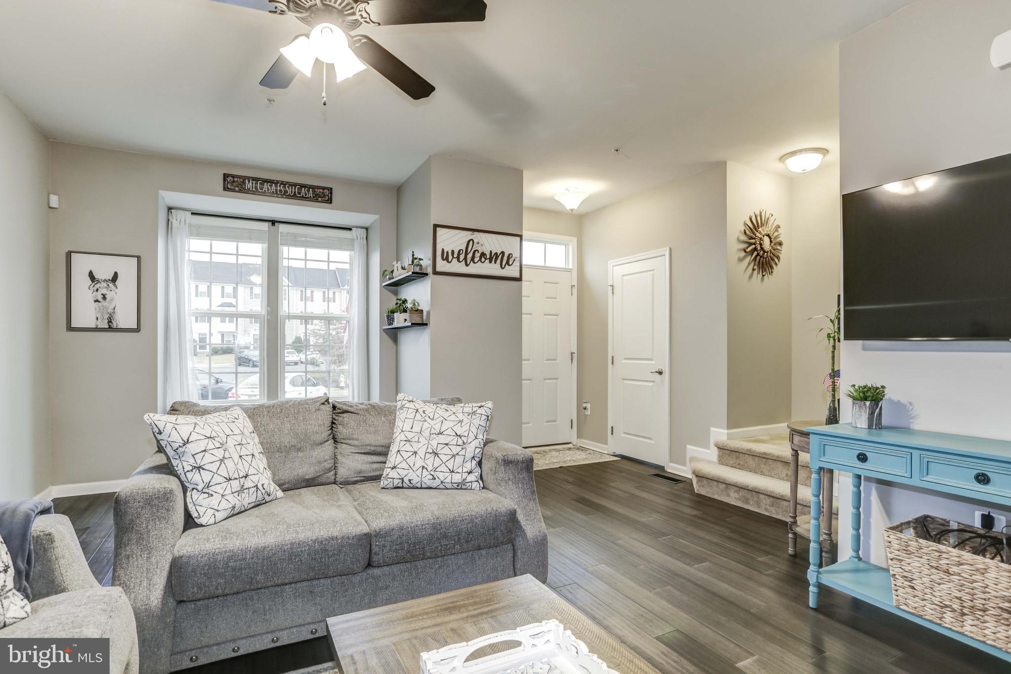 HOLLY RIDGE - Residential