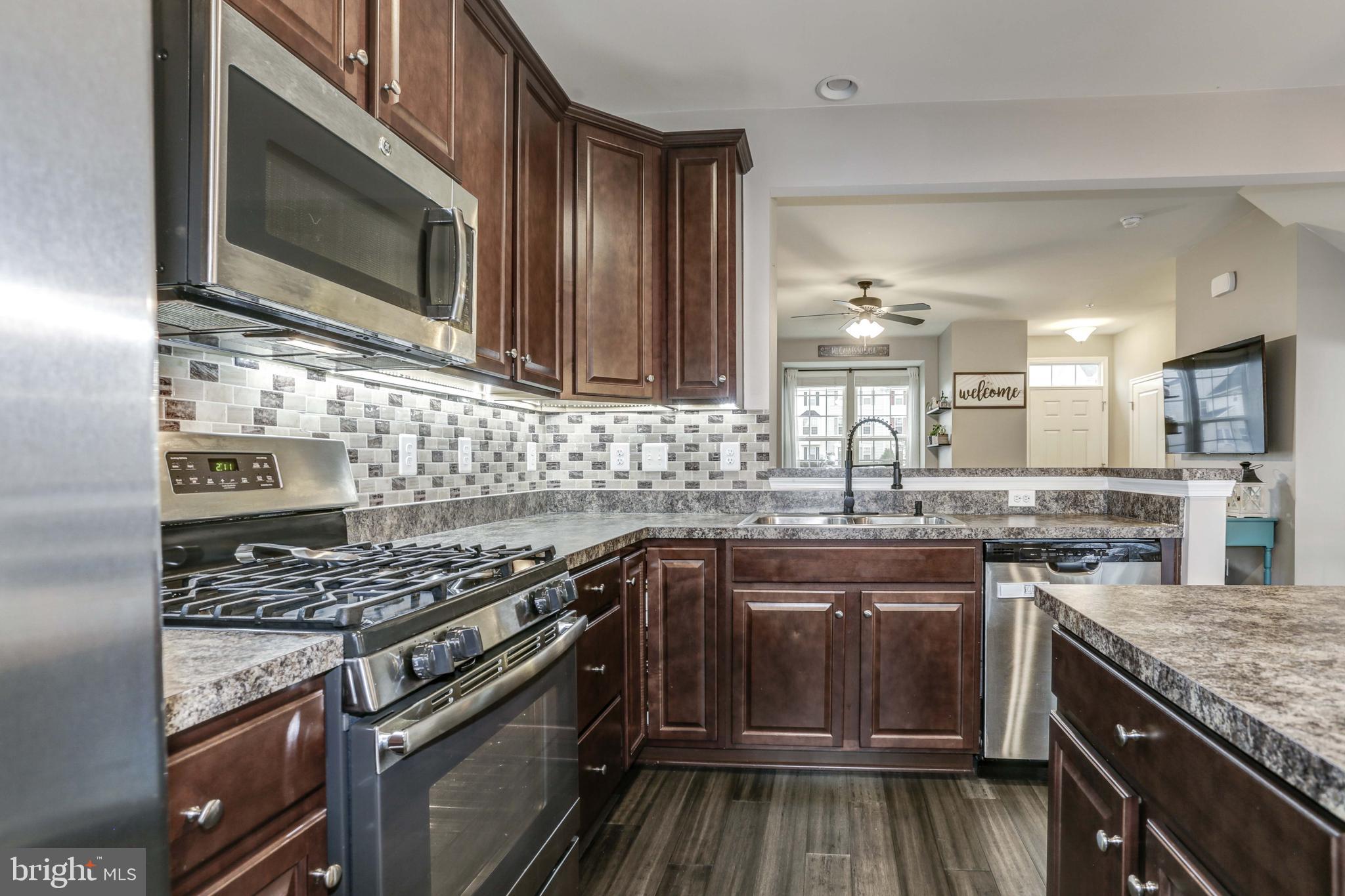 HOLLY RIDGE - Residential