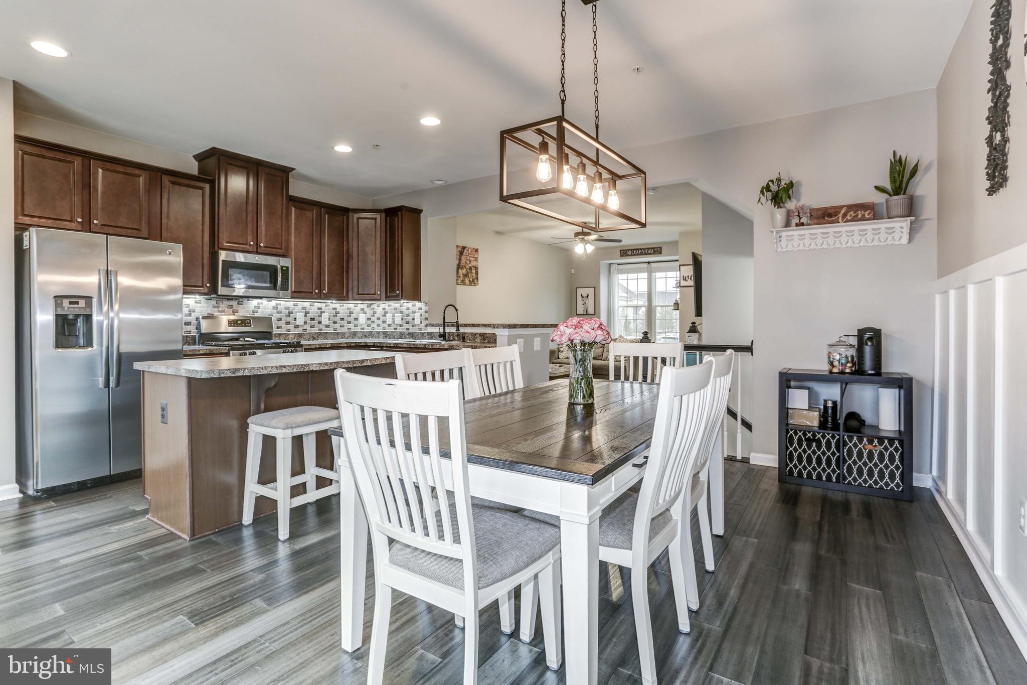 HOLLY RIDGE - Residential