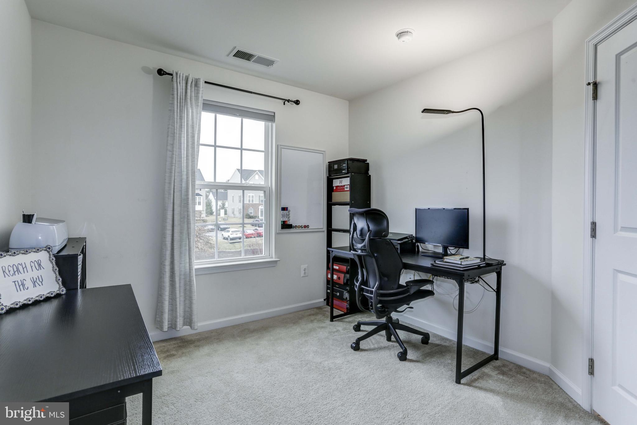 HOLLY RIDGE - Residential