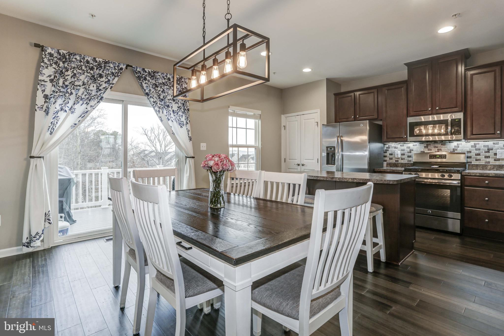 HOLLY RIDGE - Residential