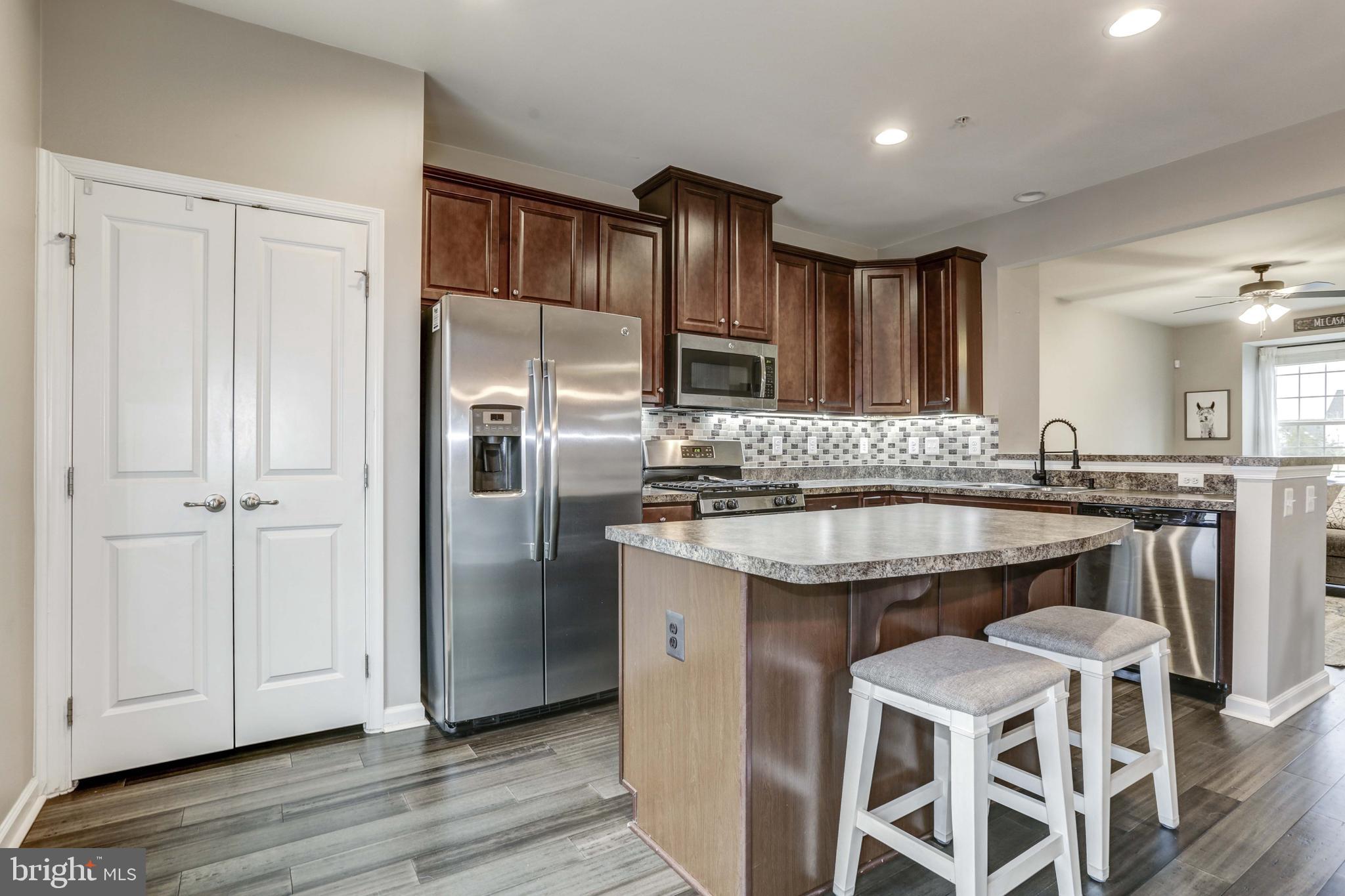 HOLLY RIDGE - Residential