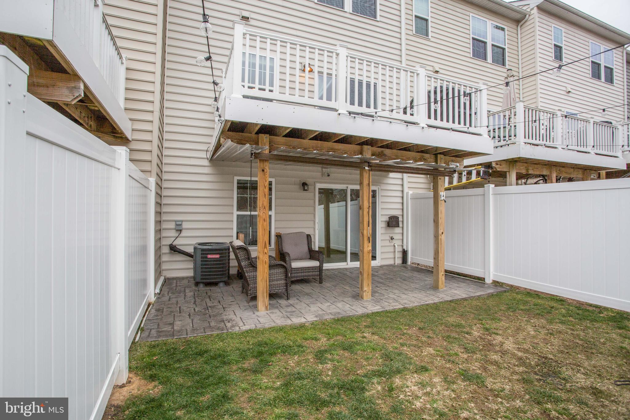 HOLLY RIDGE - Residential