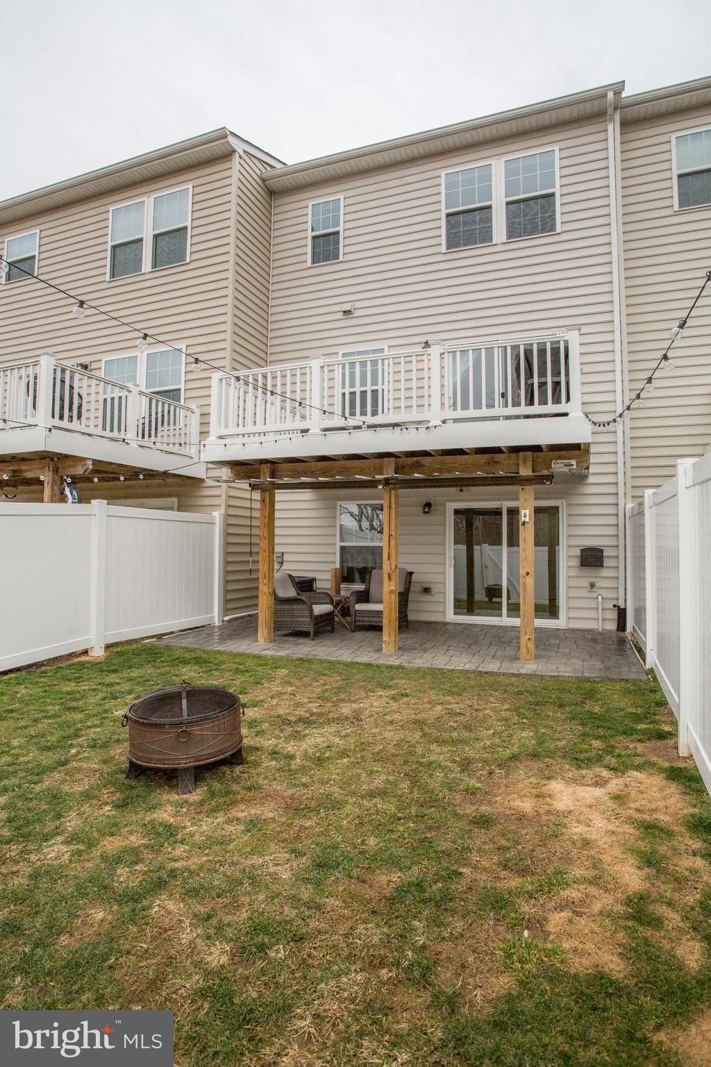 HOLLY RIDGE - Residential