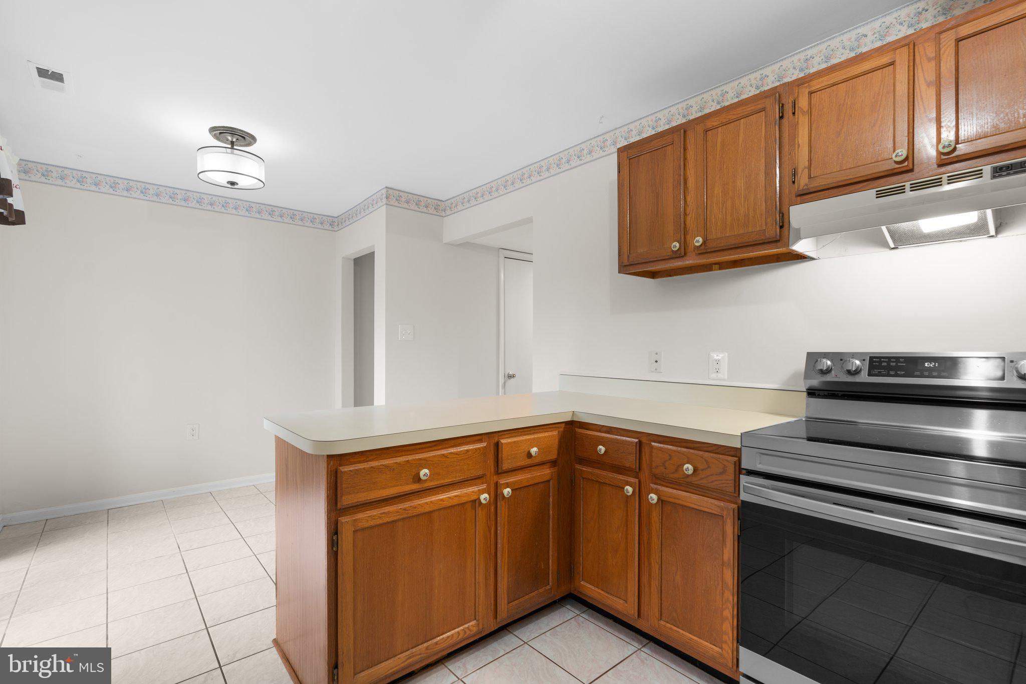 FERNDALE GARDENS CONDO - Residential