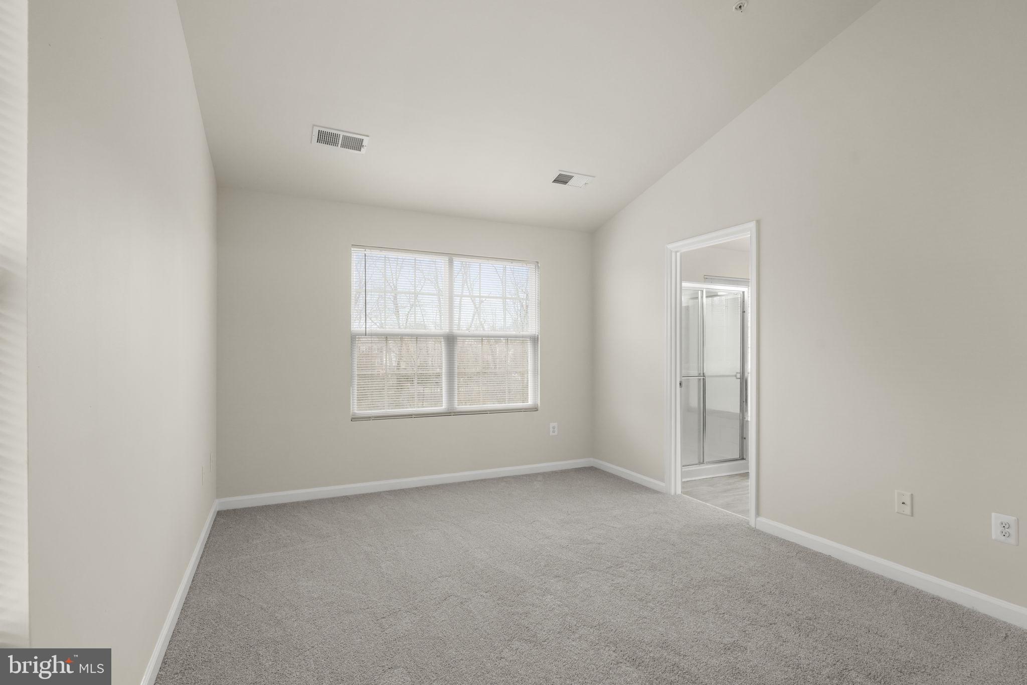 CHELSEA MANOR - Residential